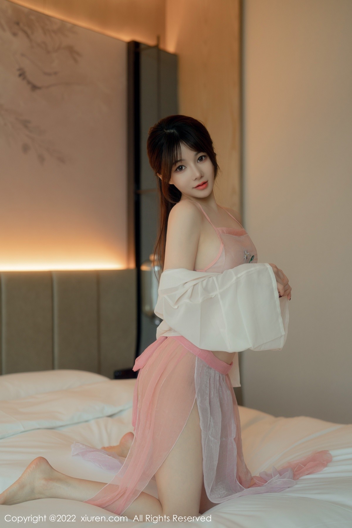 【XiuRen秀人網】20220831Vol5519婠婠麽【59P】-[秀人套图]