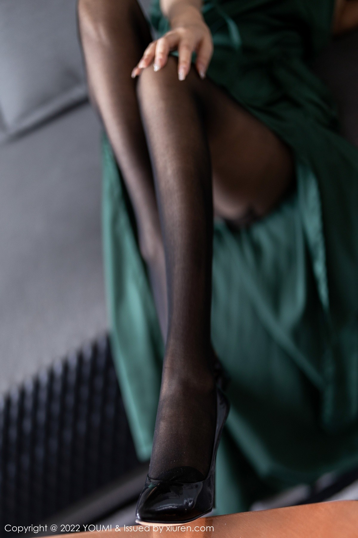 【YOUMI尤蜜荟】20220831Vol837laura阿姣【70P】-[秀人套图]