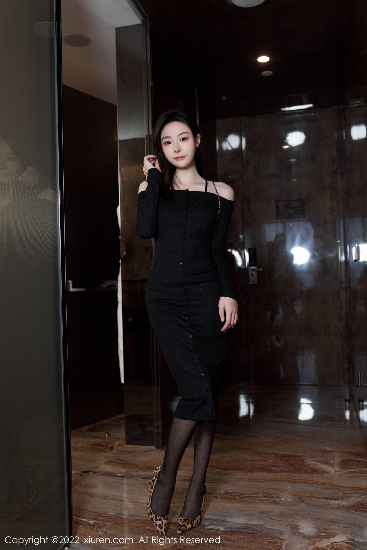 【XiuRen秀人網】20220901Vol5529是小逗逗【92P】-[秀人套图]