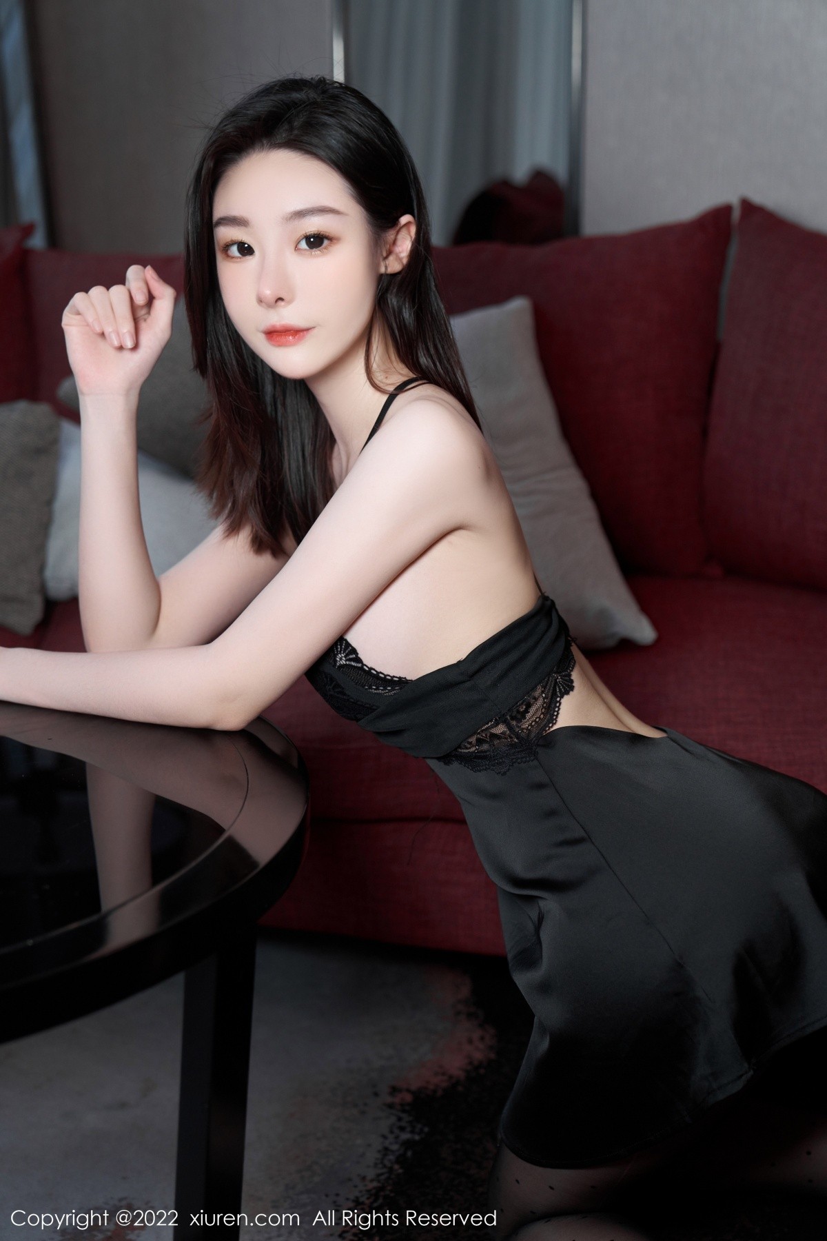 【XiuRen秀人網】20220901Vol5529是小逗逗【92P】-[秀人套图]