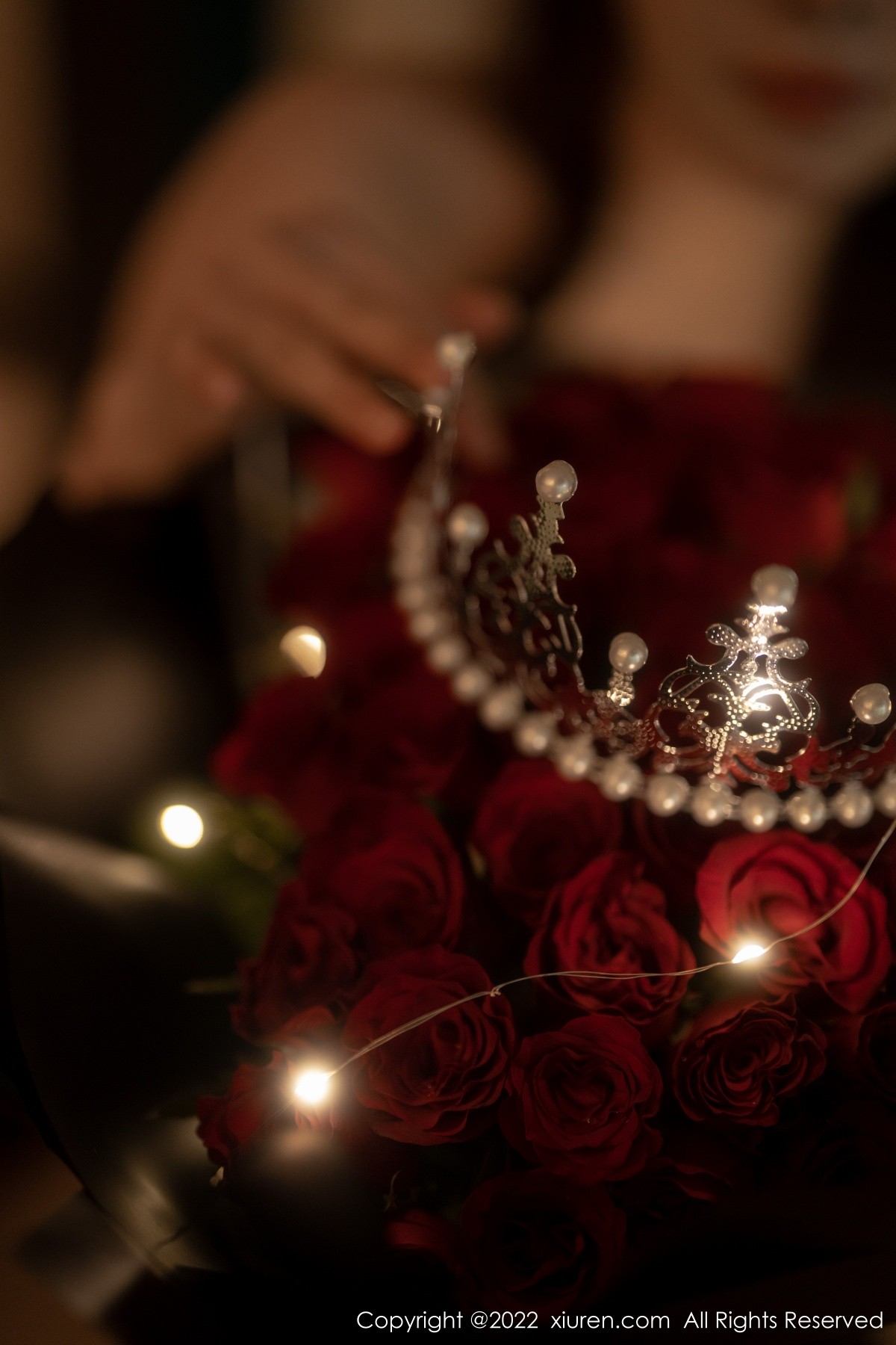 【XiuRen秀人網】20220906Vol5552婠婠麽【74P】-[秀人套图]