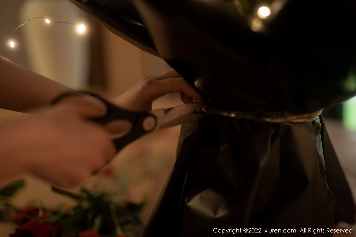 【XiuRen秀人網】20220906Vol5552婠婠麽【74P】-[秀人套图]