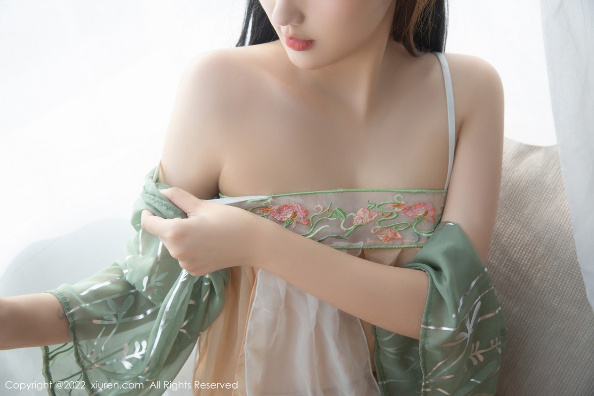 【XiuRen秀人網】20220906Vol5556江真真【70P】-[秀人套图]