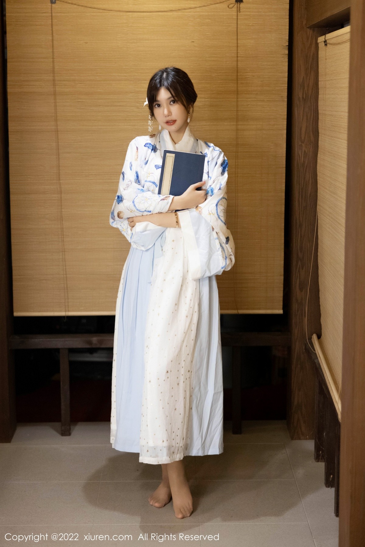 【XiuRen秀人網】20220909Vol5569绮里嘉ula【75P】-[秀人套图]