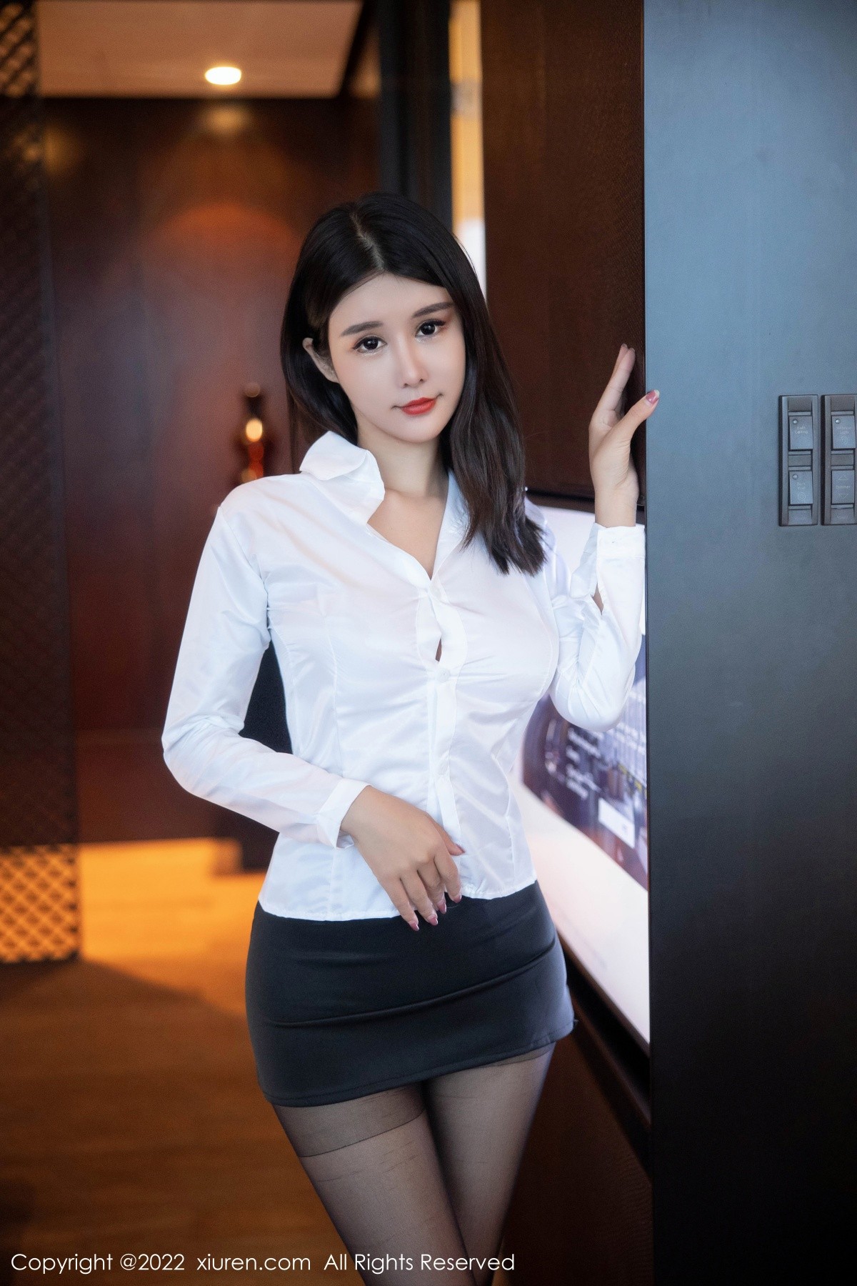 【XiuRen秀人網】20220913Vol5578夏沫沫tifa【74P】-[秀人套图]