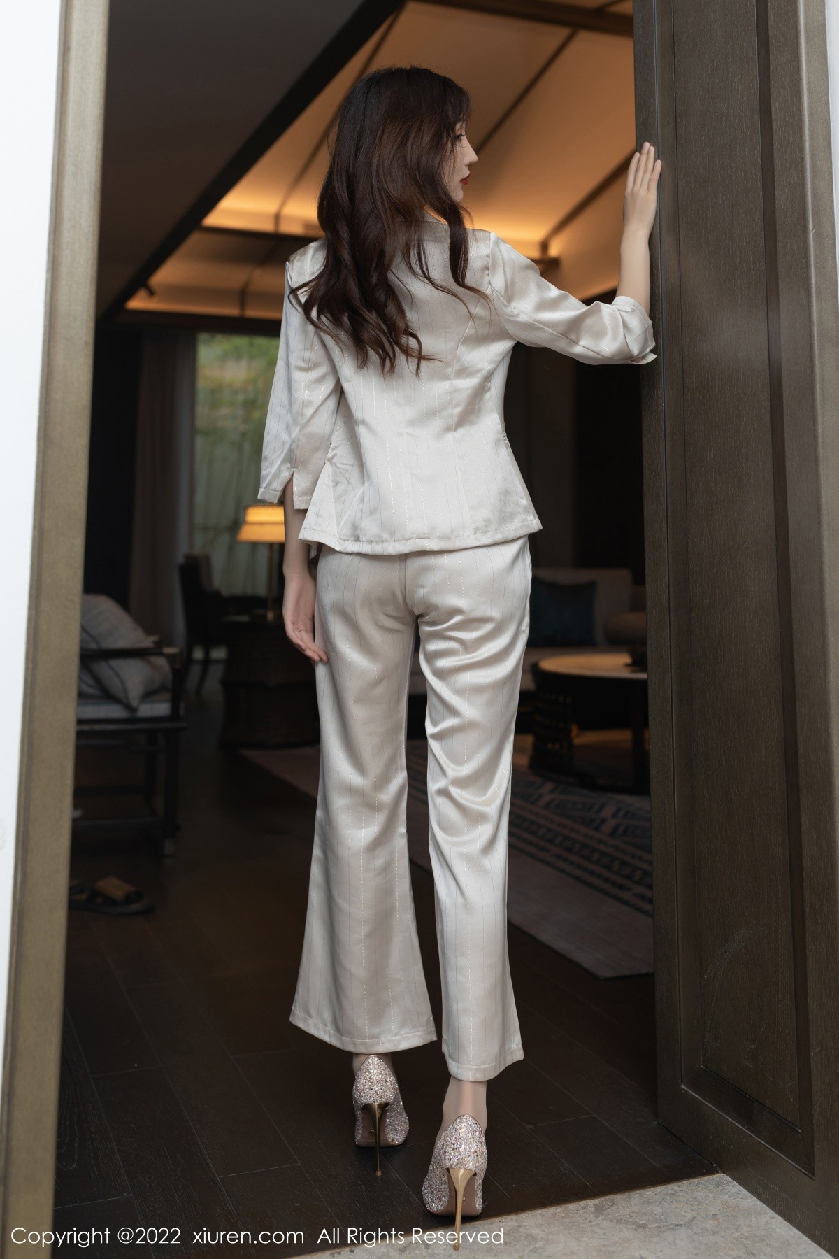 【XiuRen秀人網】20220915Vol5594陸萱萱【78P】-[秀人套图]