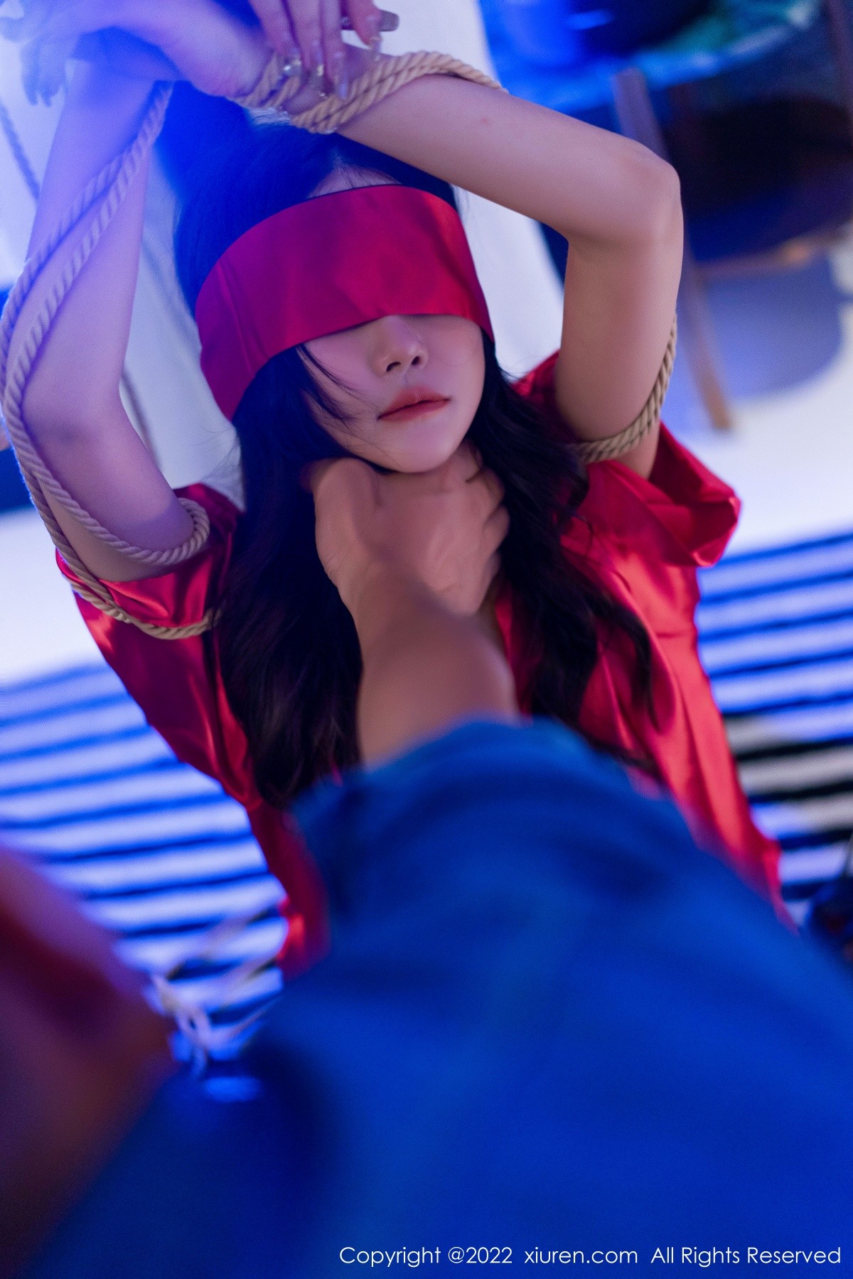 【XiuRen秀人網】20220914Vol5586laura阿姣【76P】-[秀人套图]