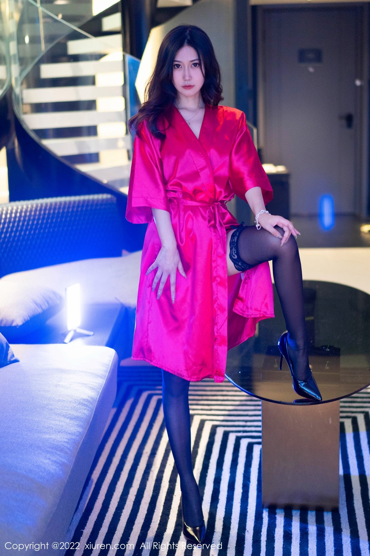 【XiuRen秀人網】20220914Vol5586laura阿姣【76P】-[秀人套图]