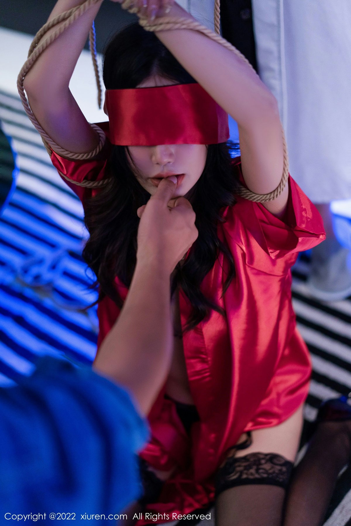 【XiuRen秀人網】20220914Vol5586laura阿姣【76P】-[秀人套图]