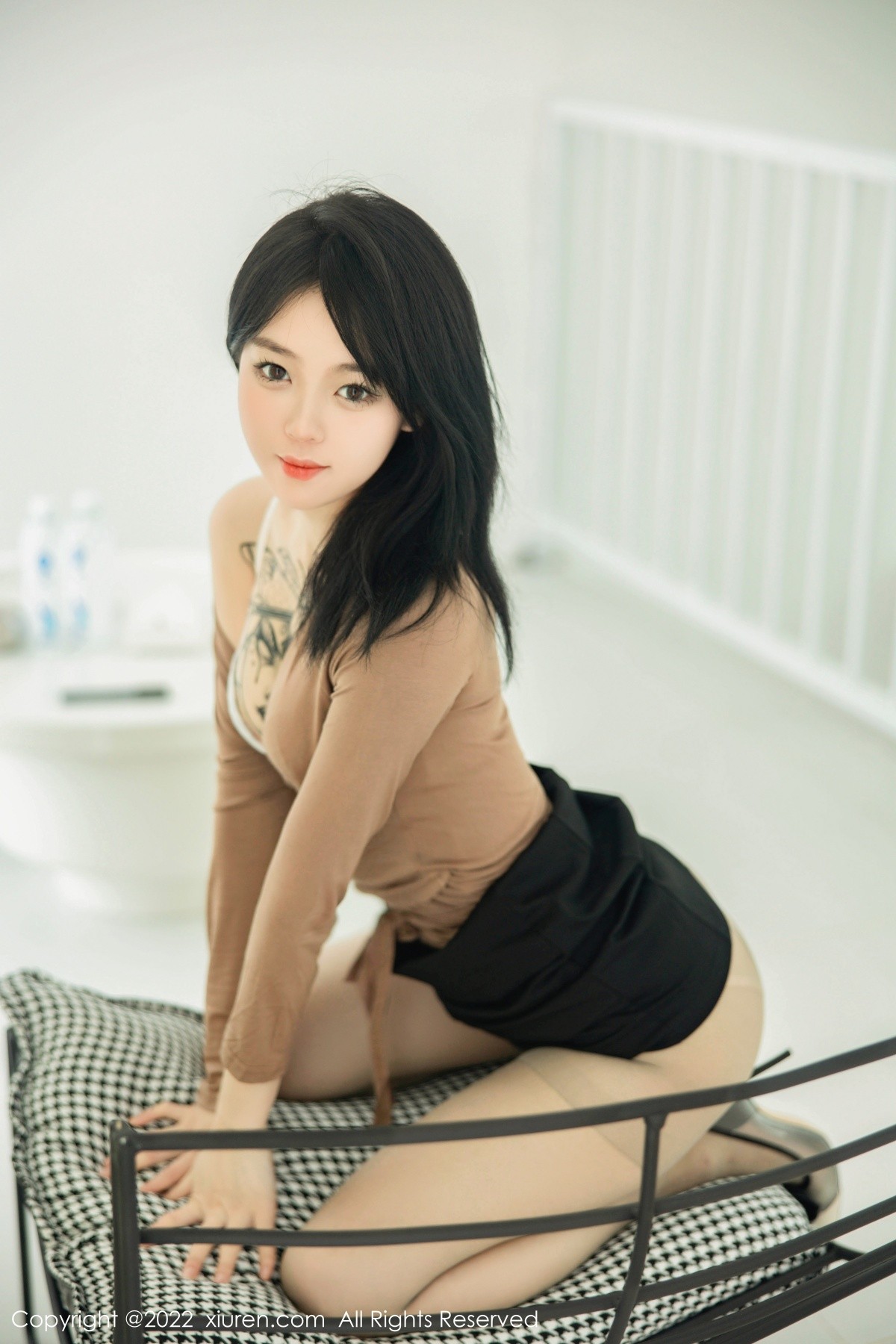 【XiuRen秀人網】20220914Vol5587奶瓶【100P】-[秀人套图]