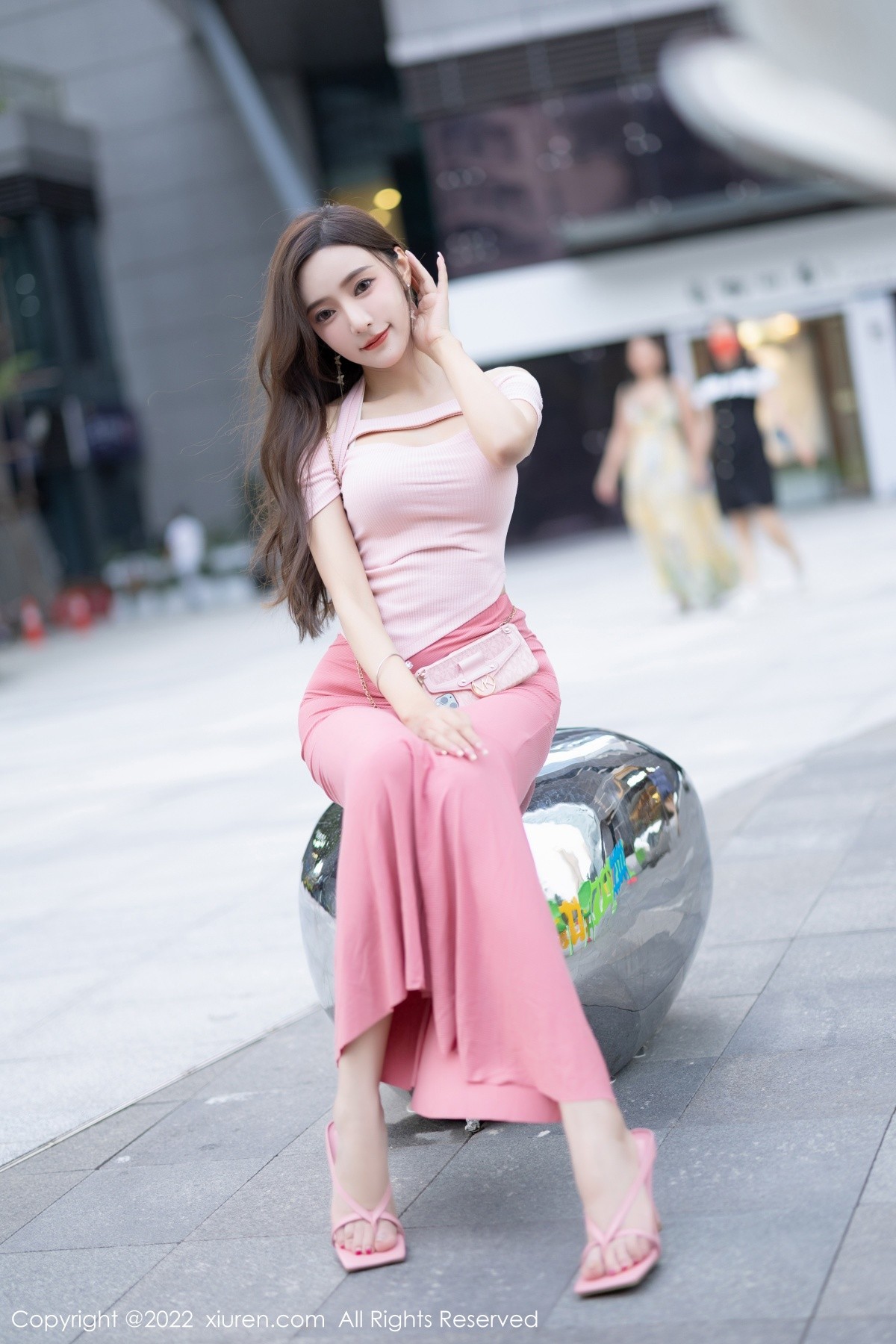 【XiuRen秀人網】20220916Vol5601王馨瑤yanni【78P】-[秀人套图]