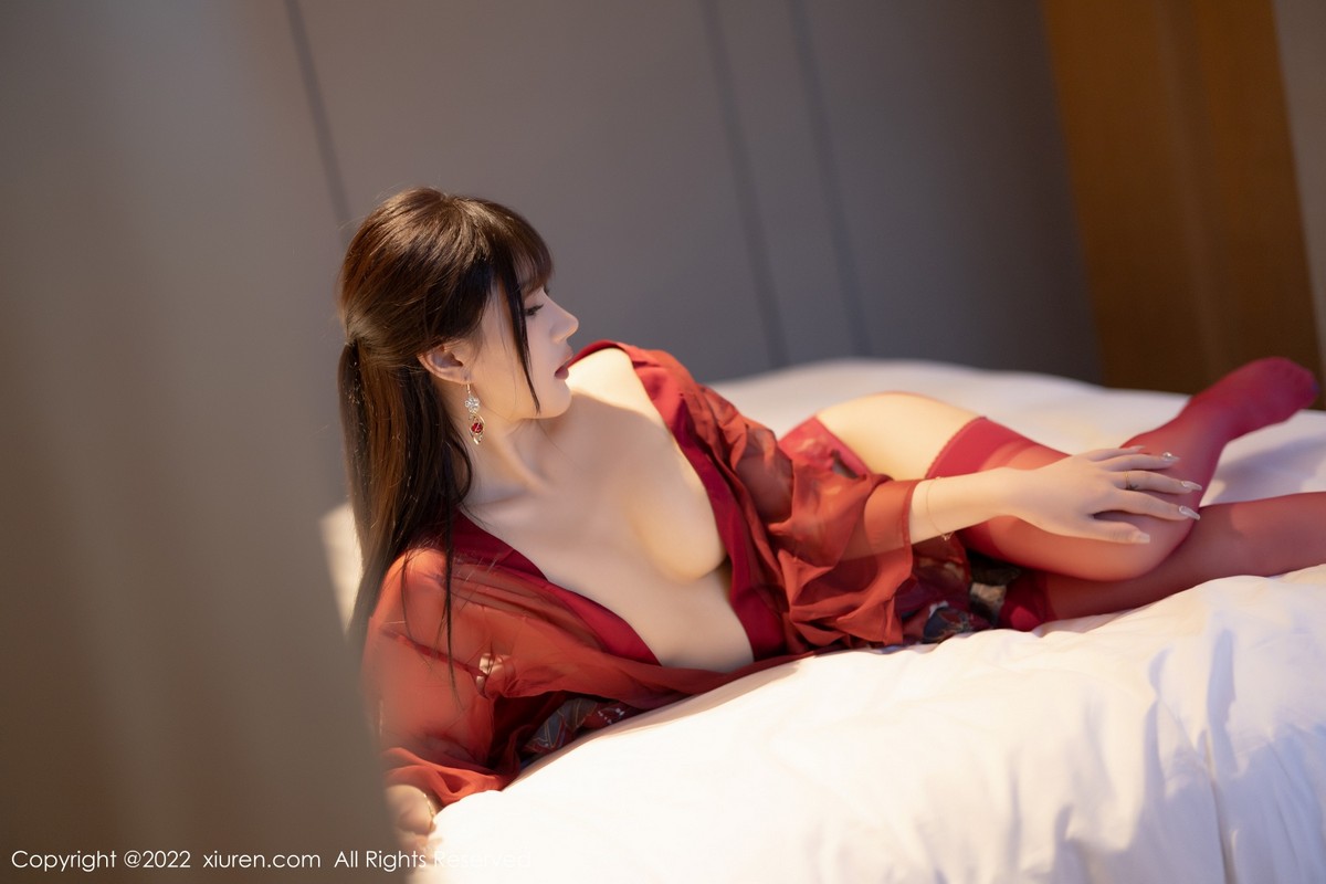 【XiuRen秀人網】20220919Vol5606張欣欣【80P】-[秀人套图]