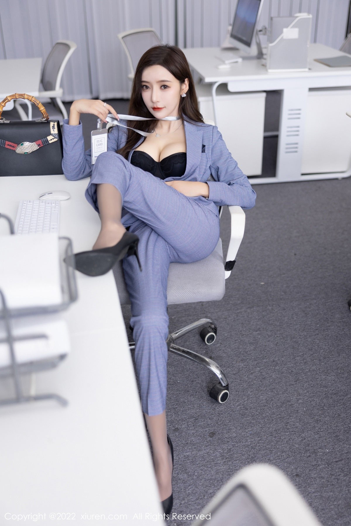 【XiuRen秀人網】20220922Vol5629王馨瑤yanni【82P】-[秀人套图]