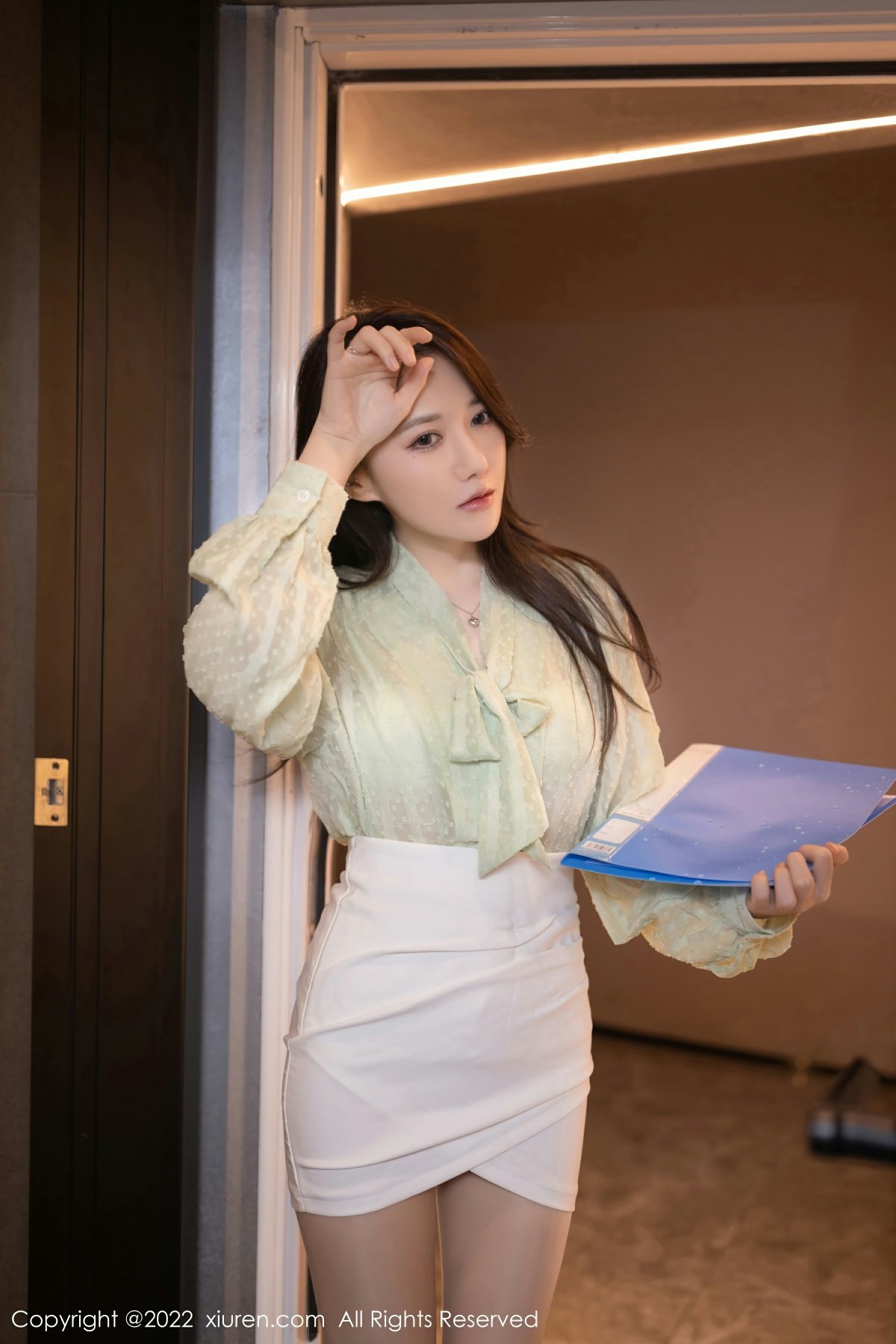 【XiuRen秀人網】20220922Vol5639魚子醬Fish【80P】-[秀人套图]