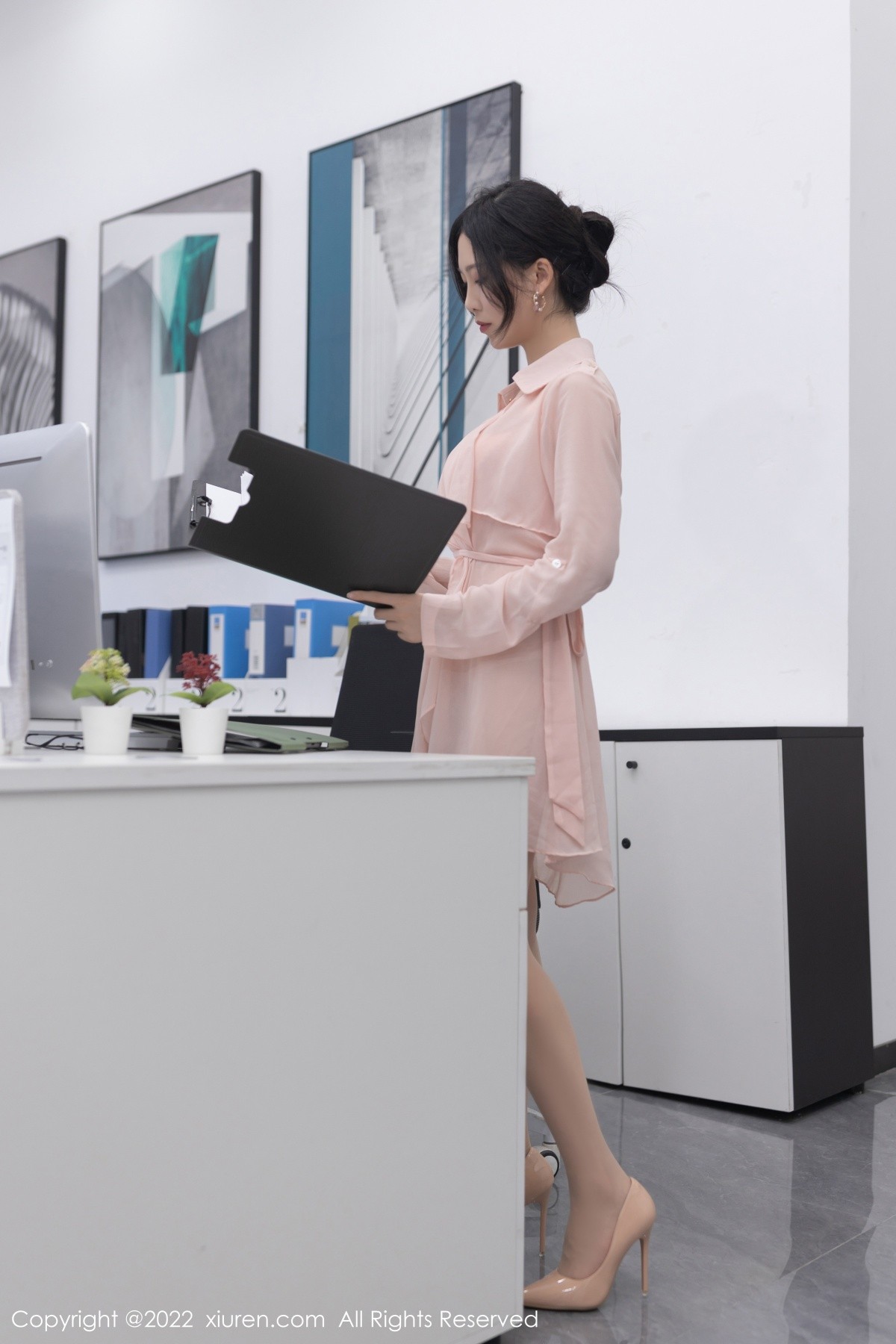 【XiuRen秀人網】20220928Vol5657利世【77P】-[秀人套图]