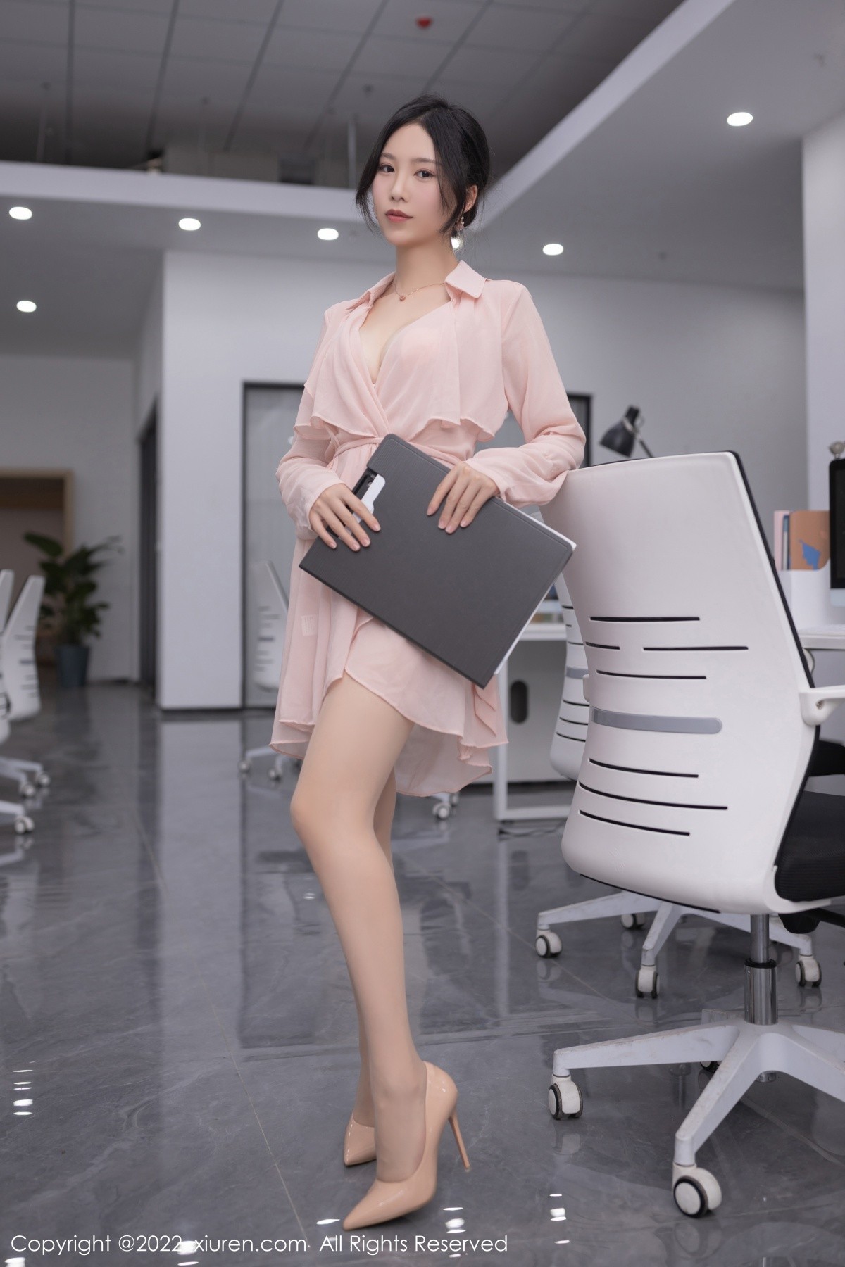 【XiuRen秀人網】20220928Vol5657利世【77P】-[秀人套图]