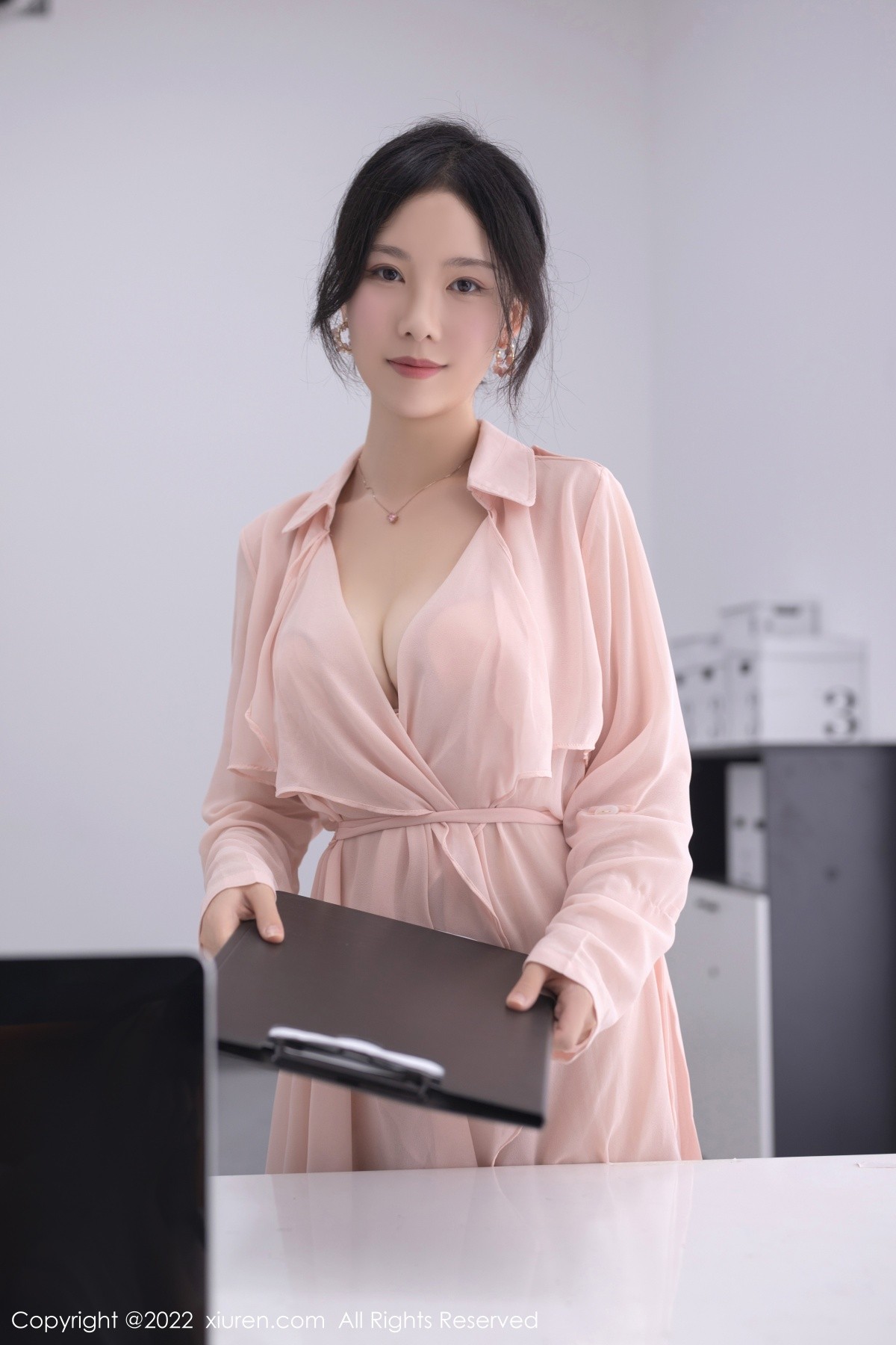 【XiuRen秀人網】20220928Vol5657利世【77P】-[秀人套图]