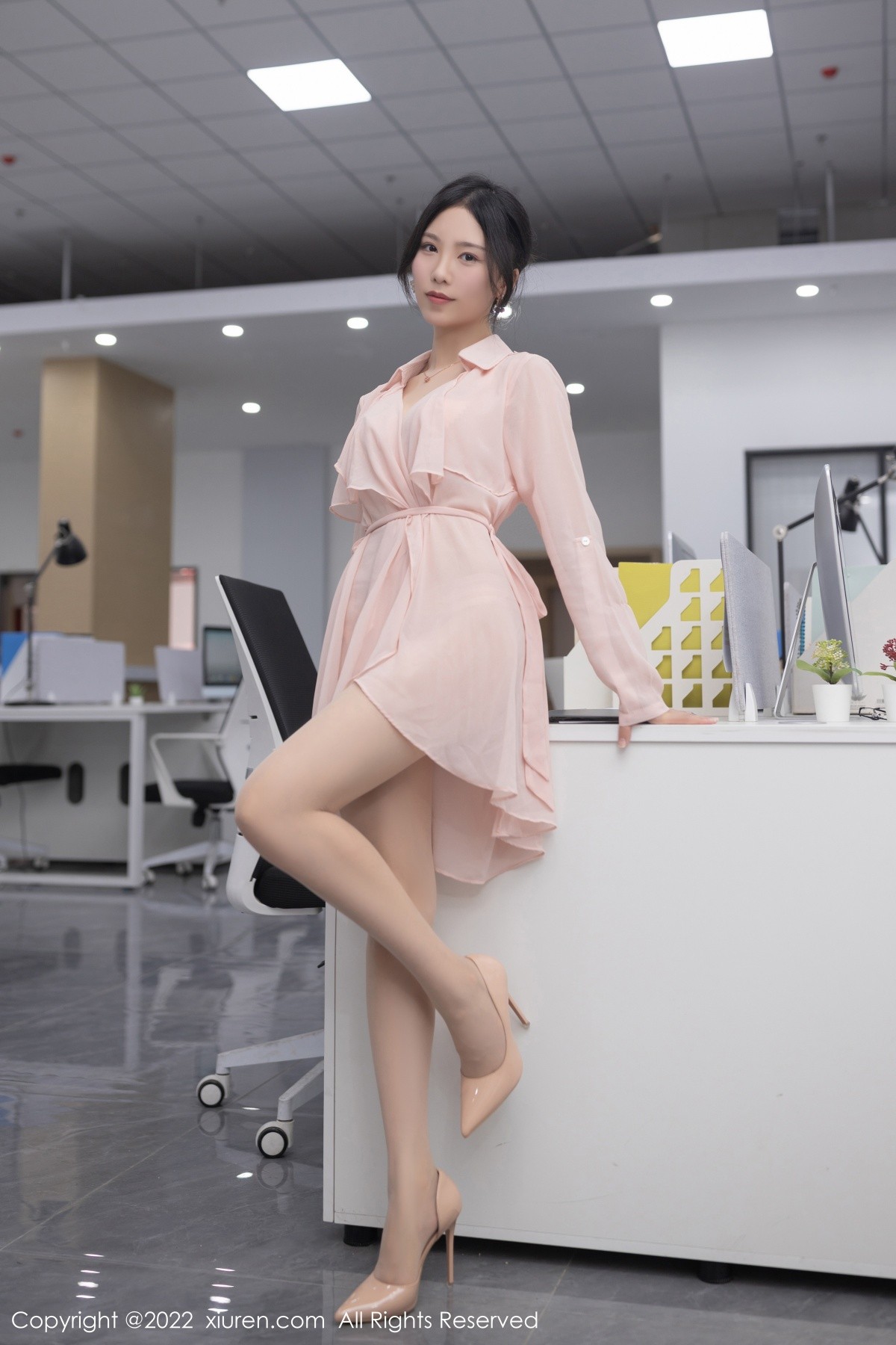 【XiuRen秀人網】20220928Vol5657利世【77P】-[秀人套图]