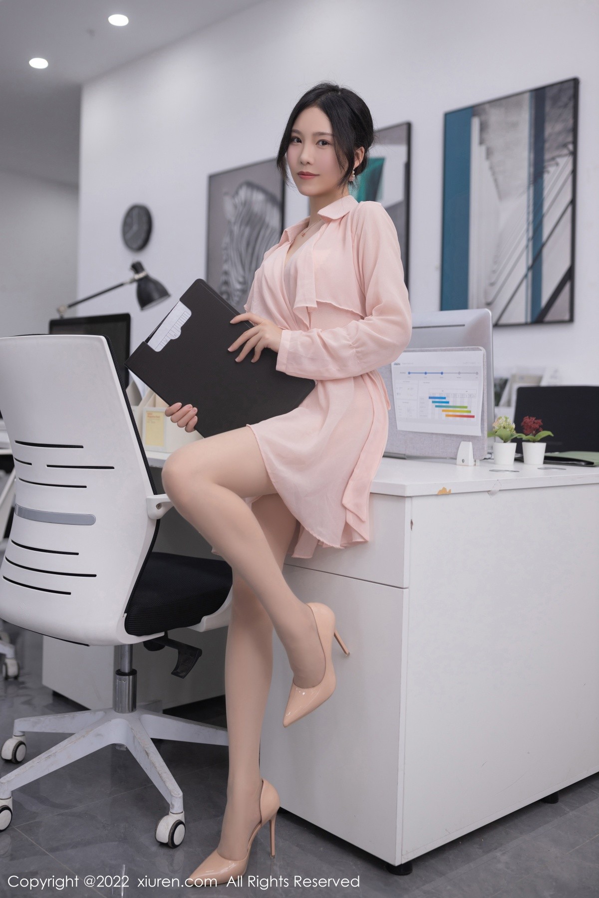 【XiuRen秀人網】20220928Vol5657利世【77P】-[秀人套图]