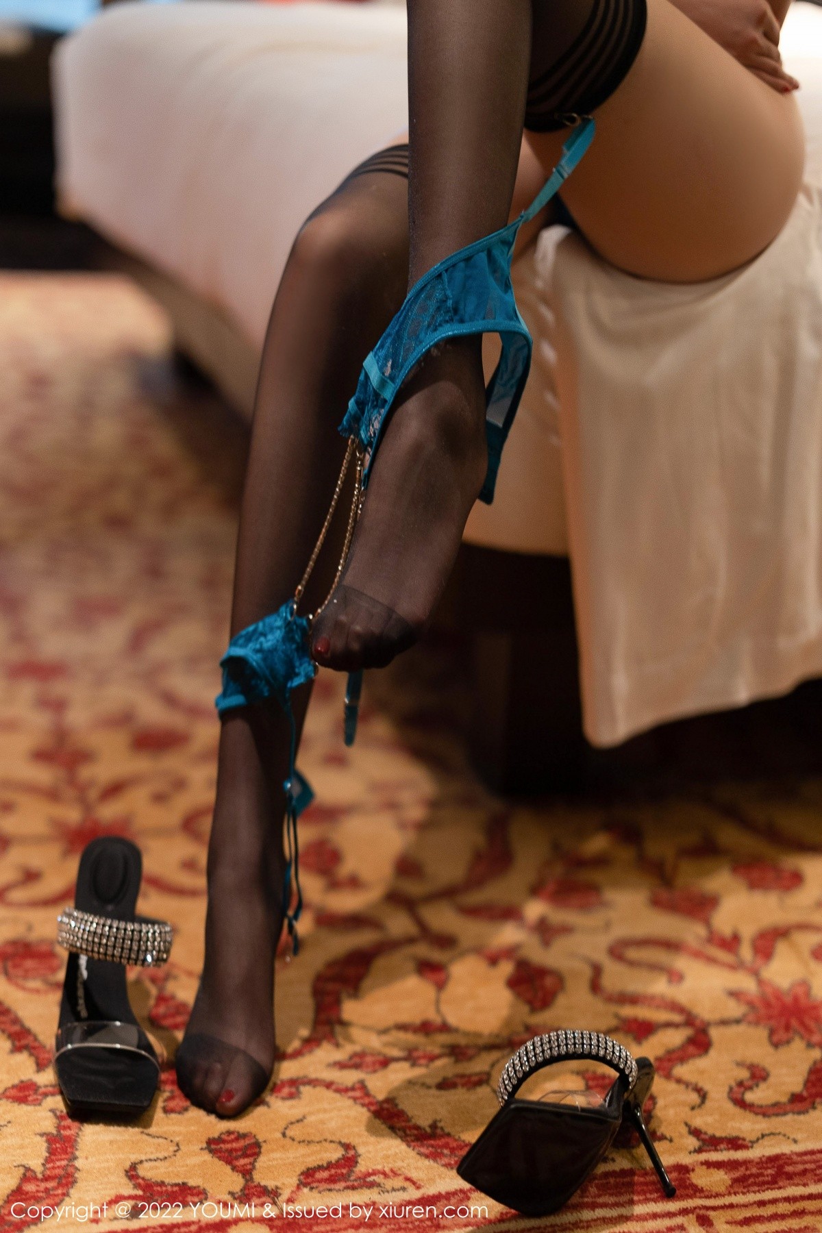 【YOUMI尤蜜荟】20220929Vol848奶瓶土肥圓矮挫丑黑窮【76P】-[秀人套图]