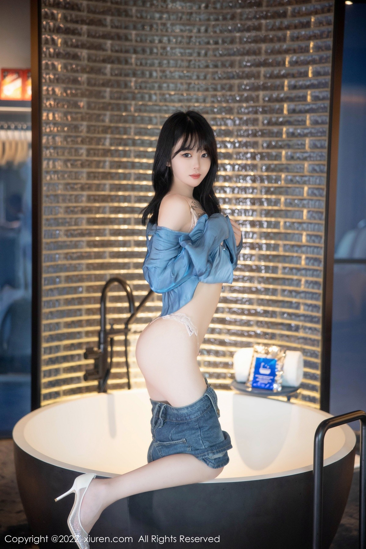 【XiuRen秀人網】20220929Vol5662奶瓶【97P】-[秀人套图]