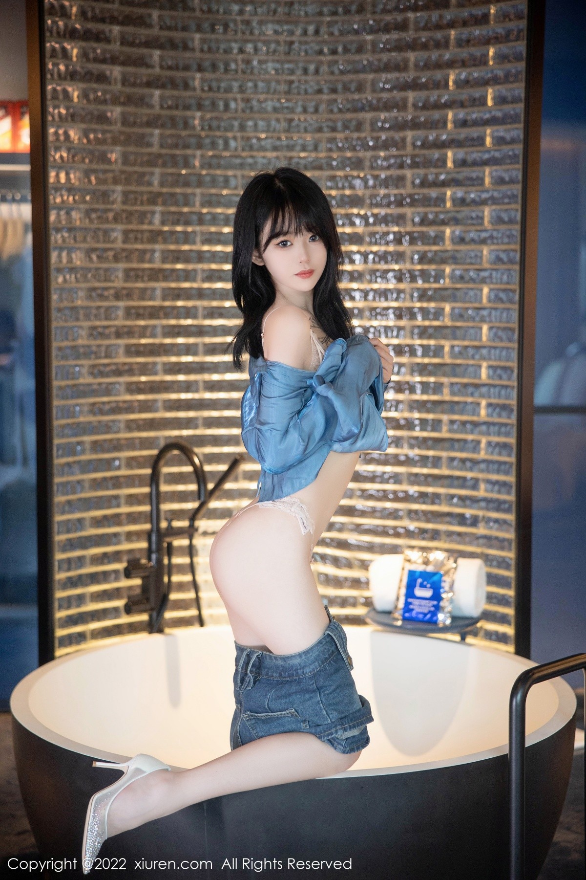 【XiuRen秀人網】20220929Vol5662奶瓶【97P】-[秀人套图]