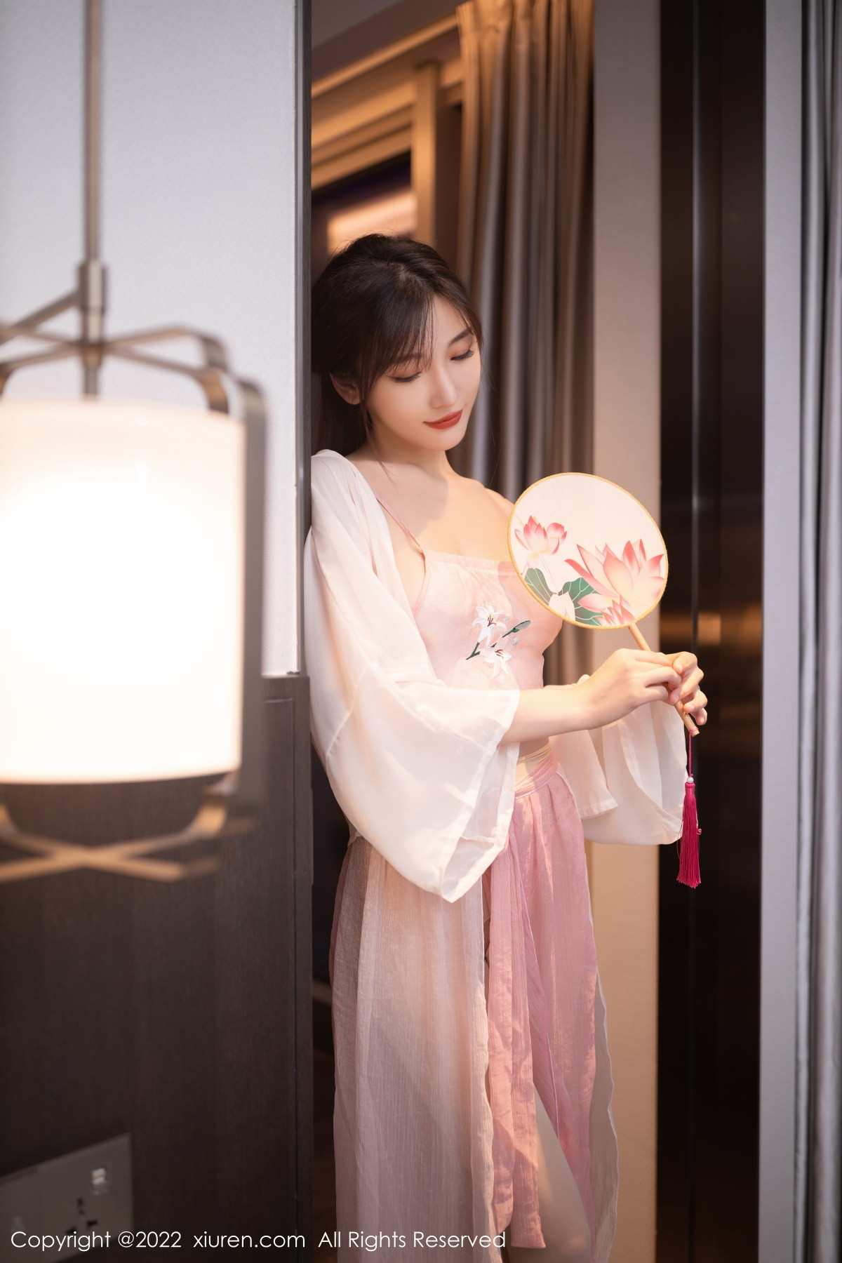 【XiuRen秀人網】20220929Vol5666陸萱萱【82P】-[秀人套图]