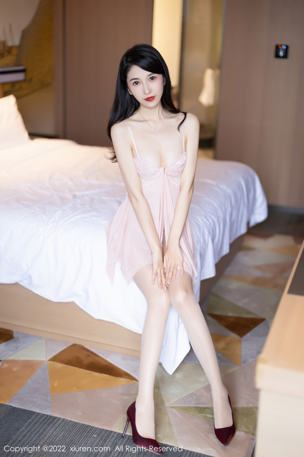 【XiuRen秀人網】20221011Vol5692林樂一【78P】-[秀人套图]