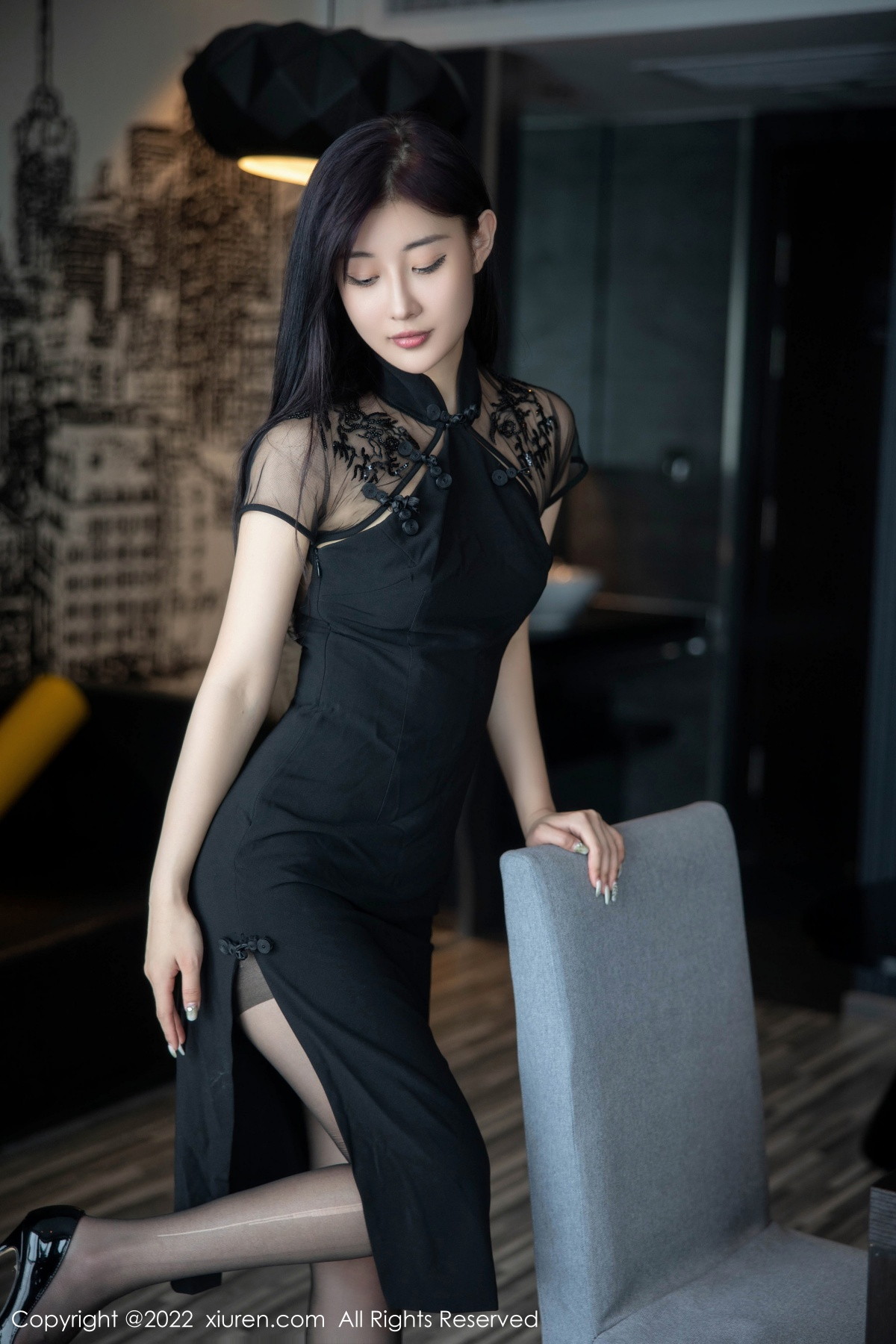 【XiuRen秀人網】20221011Vol5691顧楚楚maily【86P】-[秀人套图]