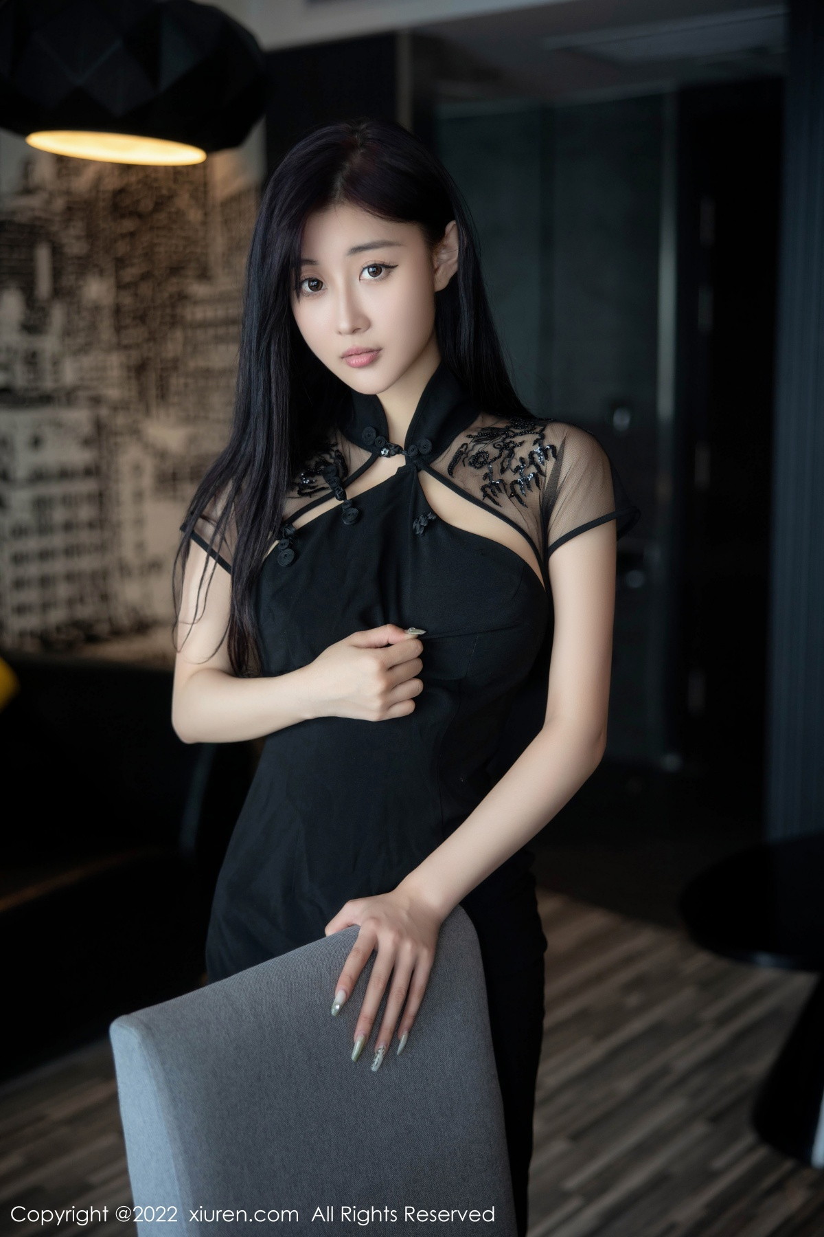 【XiuRen秀人網】20221011Vol5691顧楚楚maily【86P】-[秀人套图]