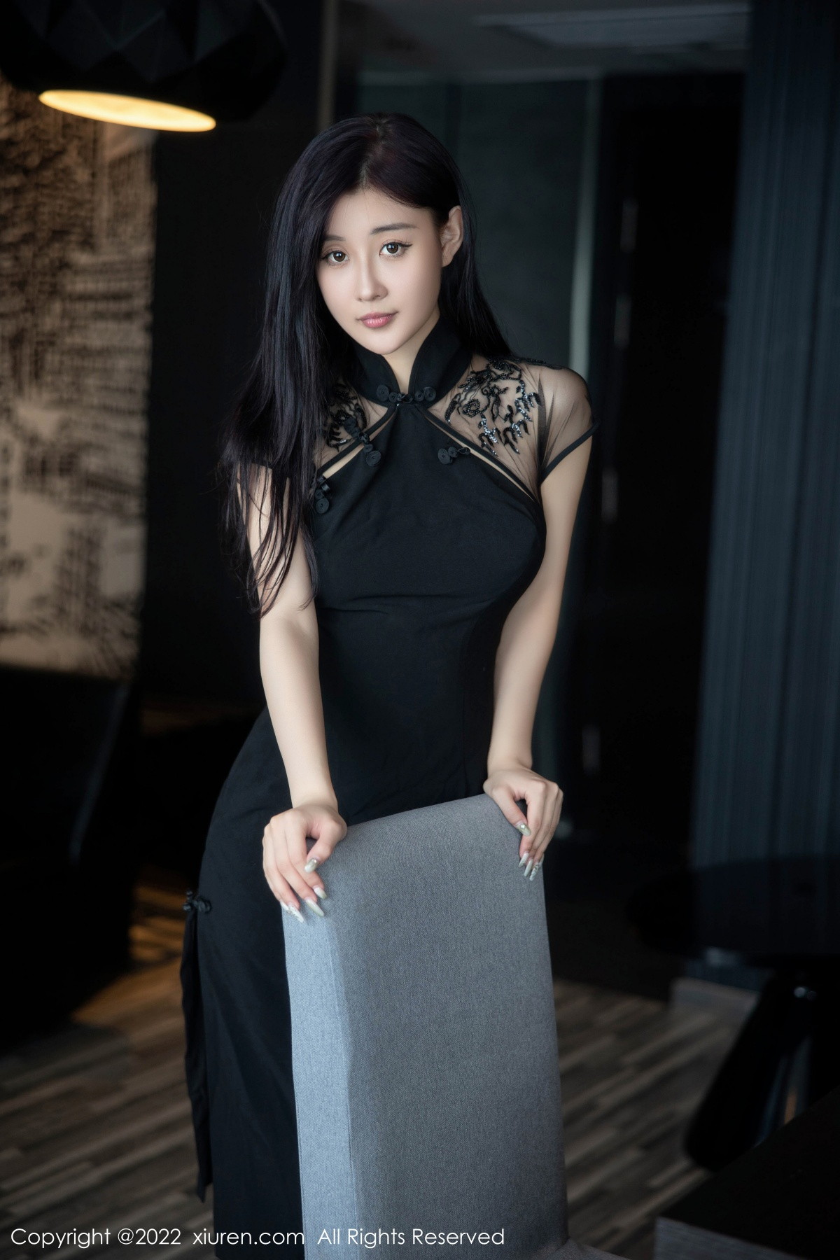 【XiuRen秀人網】20221011Vol5691顧楚楚maily【86P】-[秀人套图]