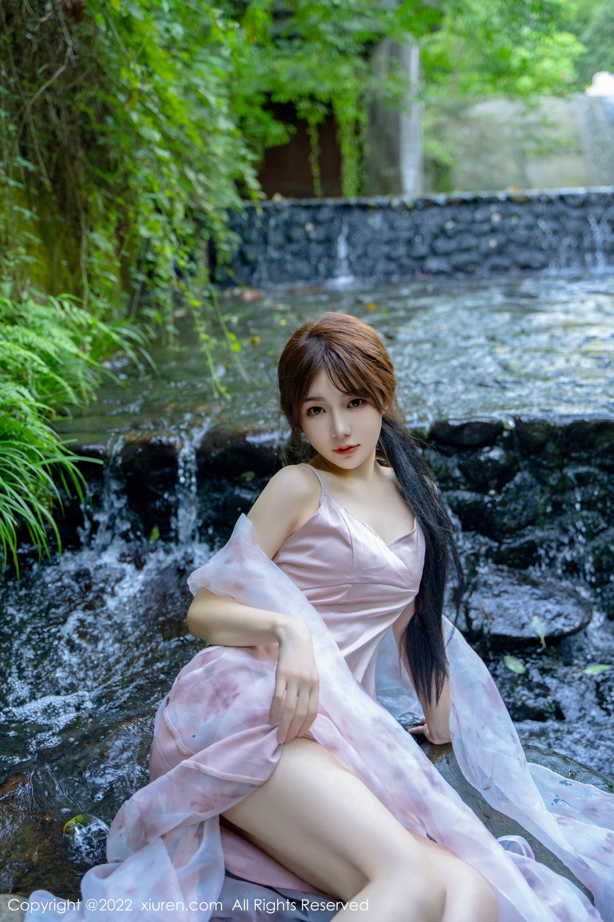 【XiuRen秀人網】20221011Vol5690婠婠麽【81P】-[秀人套图]