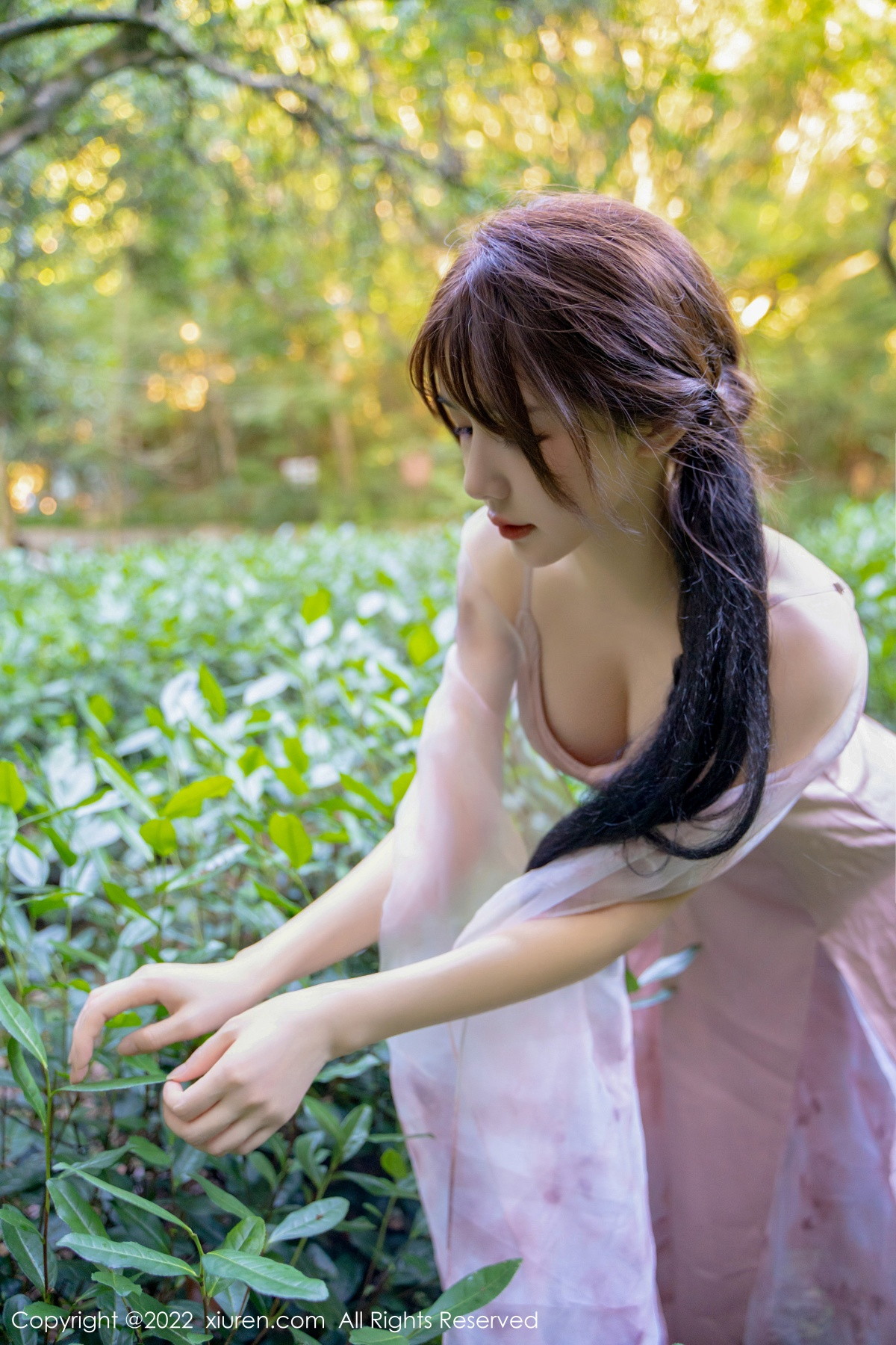 【XiuRen秀人網】20221011Vol5690婠婠麽【81P】-[秀人套图]