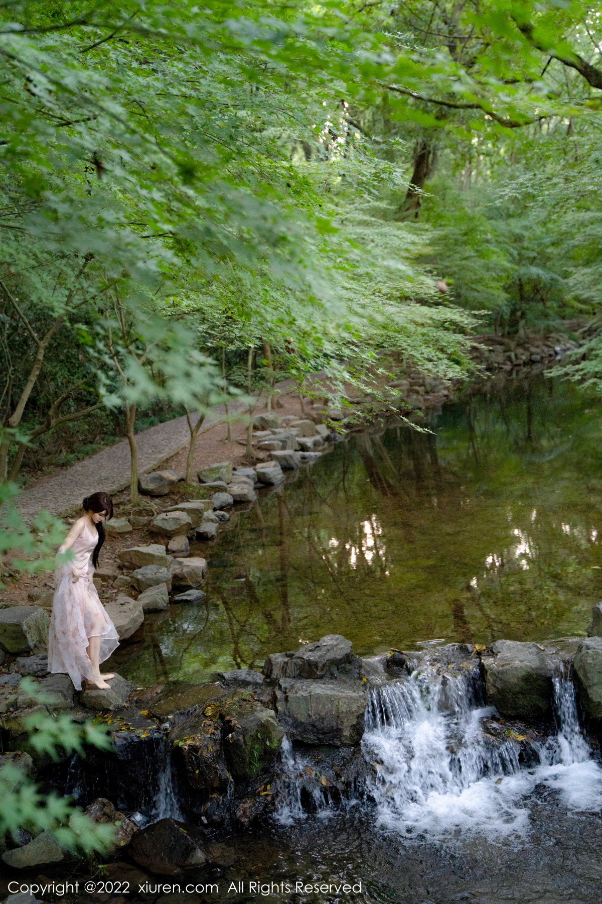 【XiuRen秀人網】20221011Vol5690婠婠麽【81P】-[秀人套图]