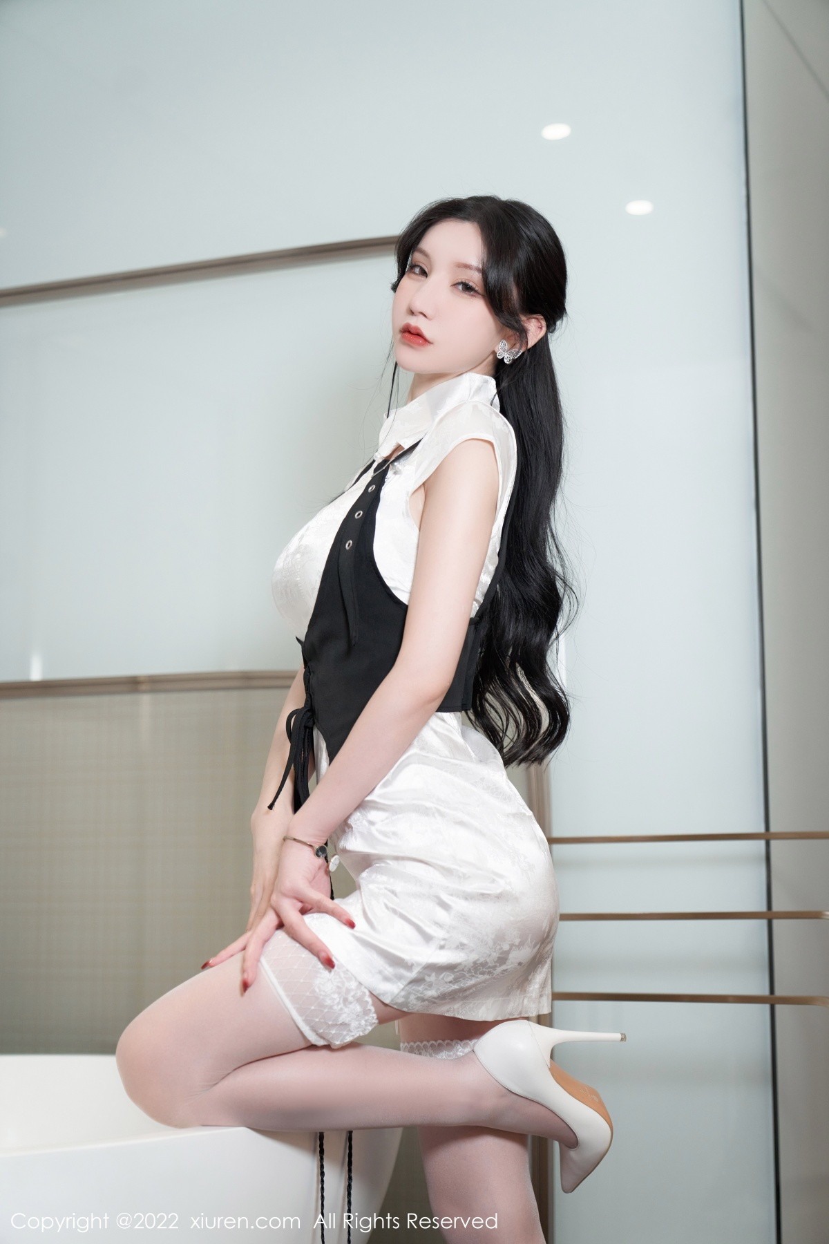 【XiuRen秀人網】20221012Vol5701周于希Sally【75P】-[秀人套图]