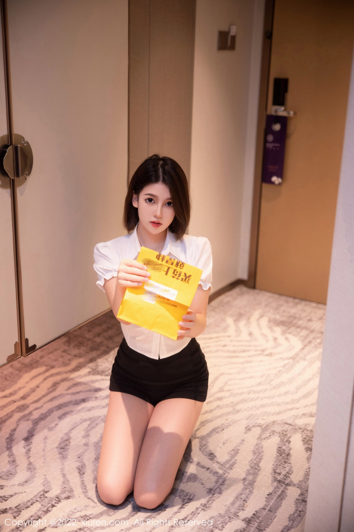 【XiuRen秀人網】20221013Vol5702美羊羊【88P】-[秀人套图]