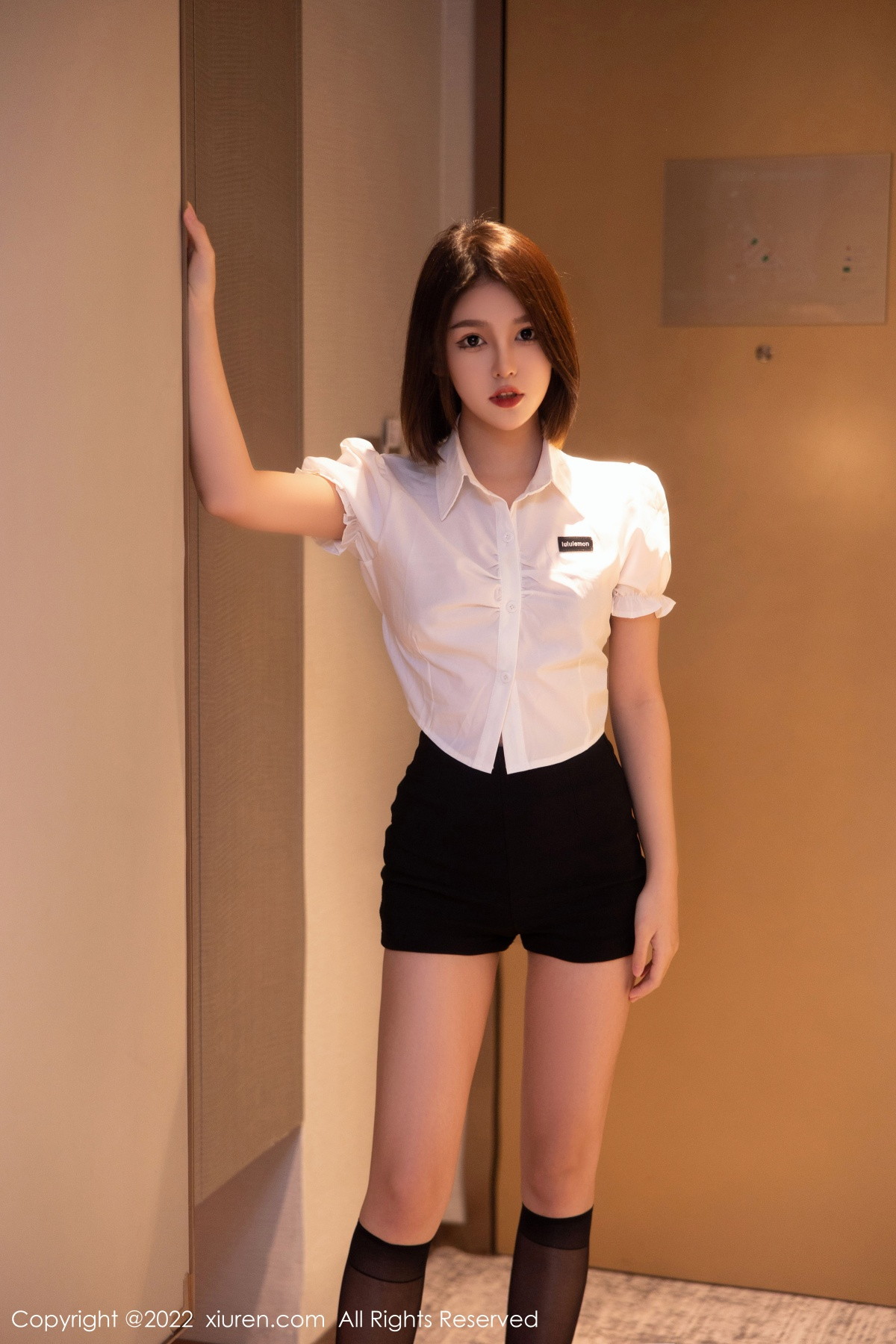 【XiuRen秀人網】20221013Vol5702美羊羊【88P】-[秀人套图]