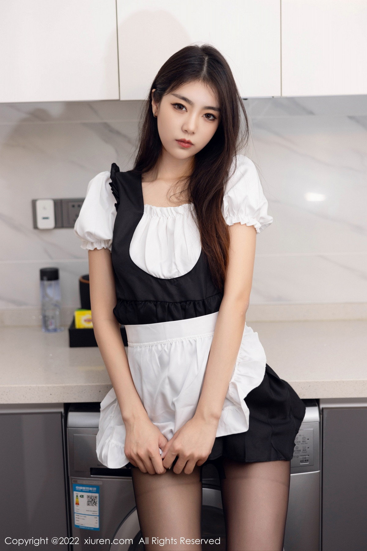 【XiuRen秀人網】20221013Vol5706可樂Vicky【60P】-[秀人套图]