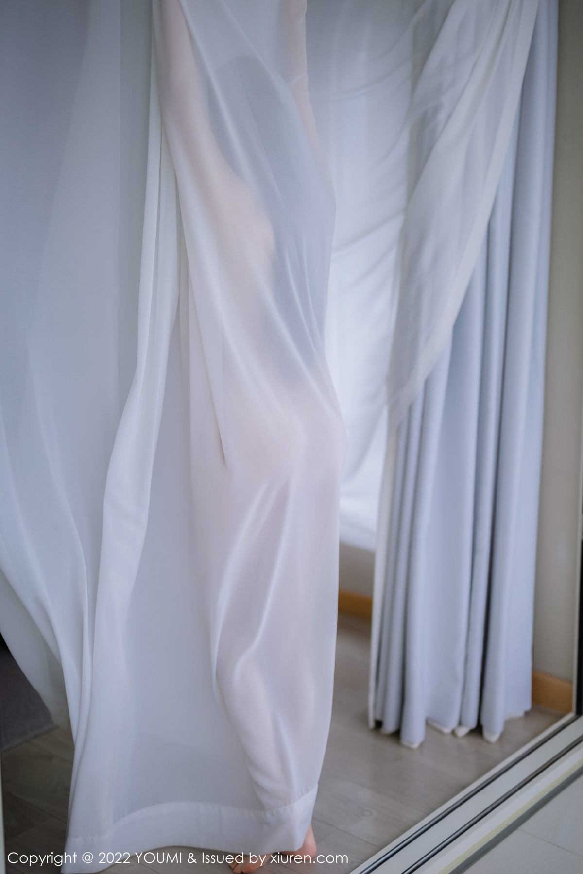 【YOUMI尤蜜荟】20221014Vol853奶瓶土肥圓矮挫丑黑窮【102P】-[秀人套图]