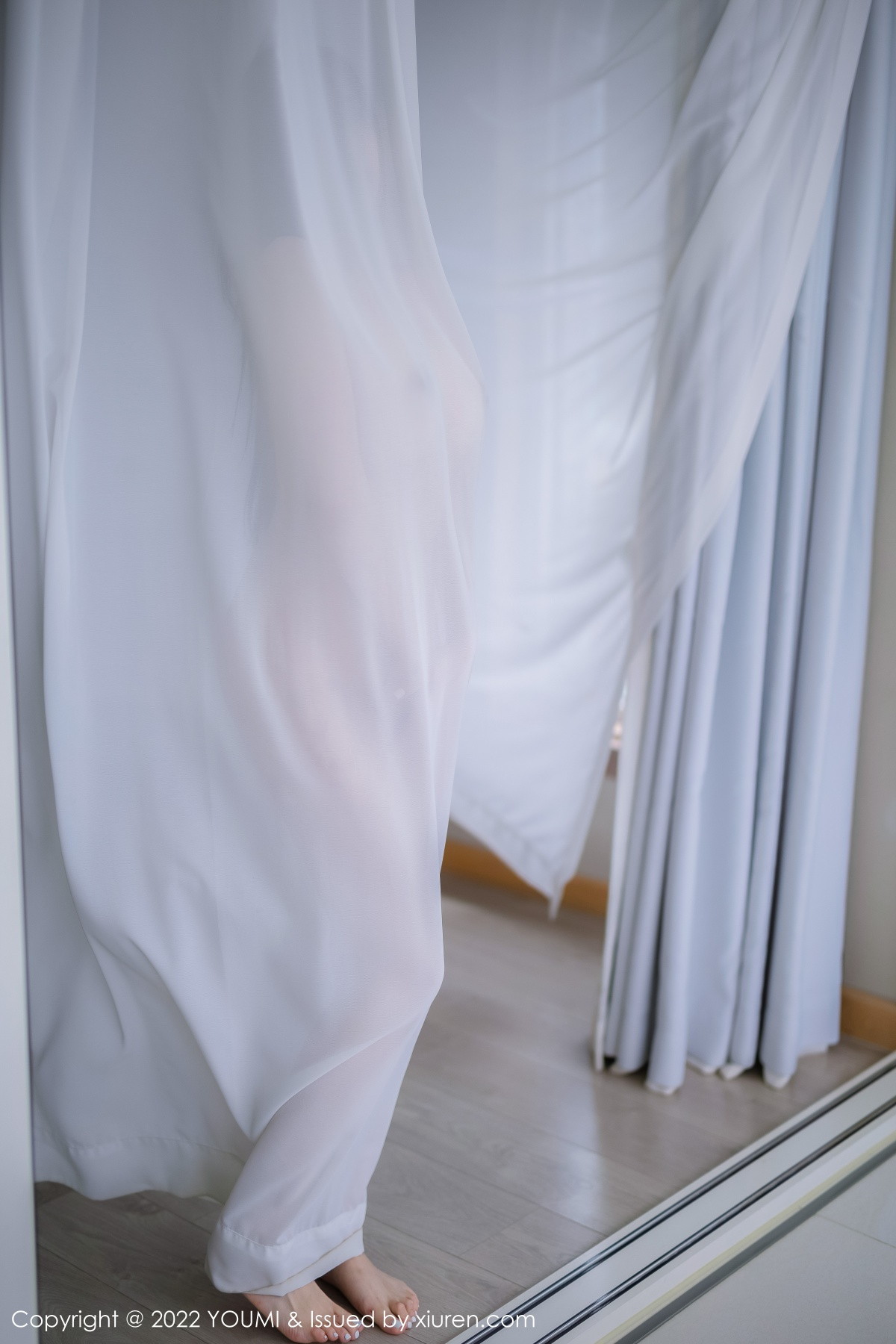 【YOUMI尤蜜荟】20221014Vol853奶瓶土肥圓矮挫丑黑窮【102P】-[秀人套图]