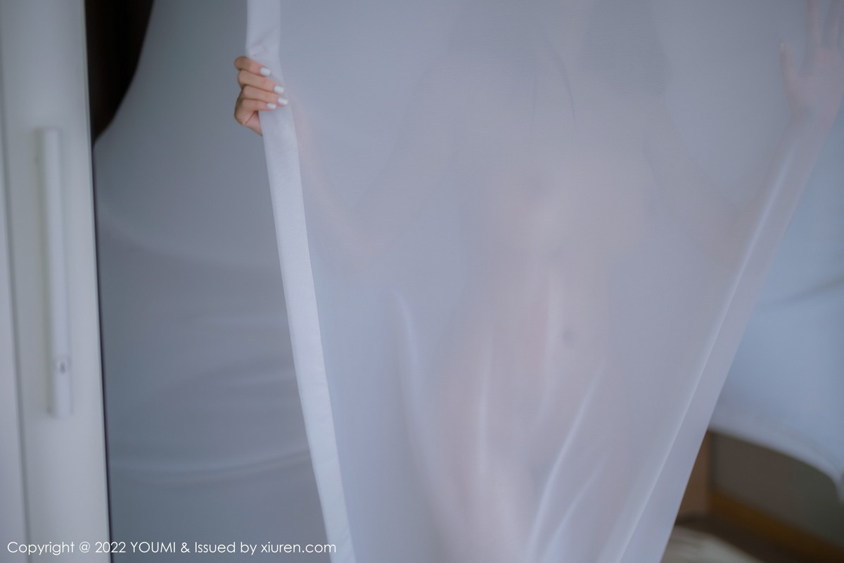 【YOUMI尤蜜荟】20221014Vol853奶瓶土肥圓矮挫丑黑窮【102P】-[秀人套图]