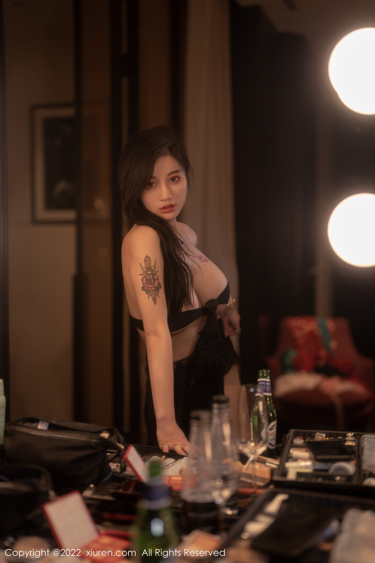 【XiuRen秀人網】20221018Vol5722美七Mia【68P】-[秀人套图]