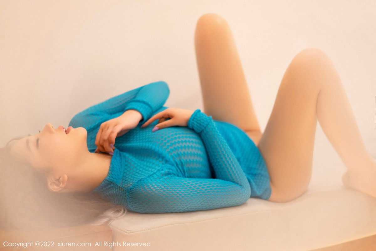 【XiuRen秀人網】20221020Vol5738小海臀Rena【69P】-[秀人套图]