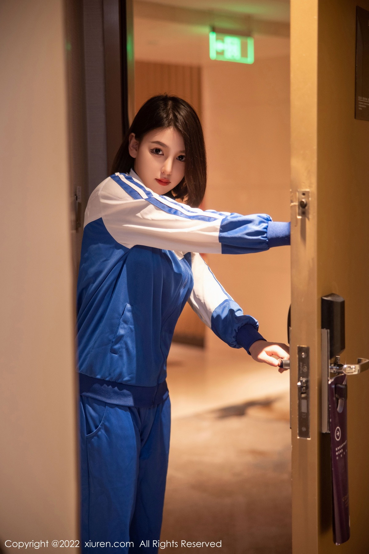 【XiuRen秀人網】20221027Vol5766美羊羊【90P】-[秀人套图]