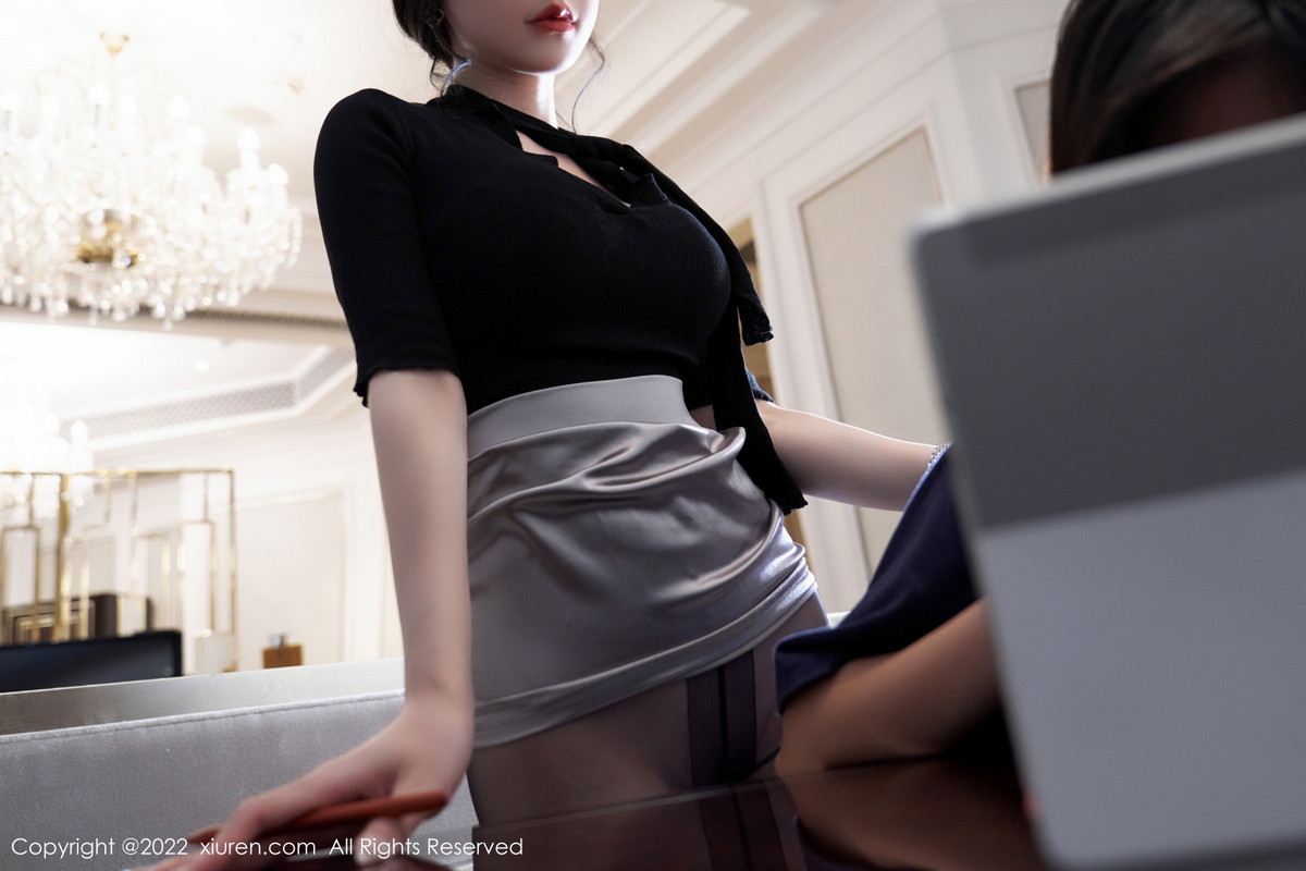 【XiuRen秀人網】20221028Vol5777周于希Sally【89P】-[秀人套图]