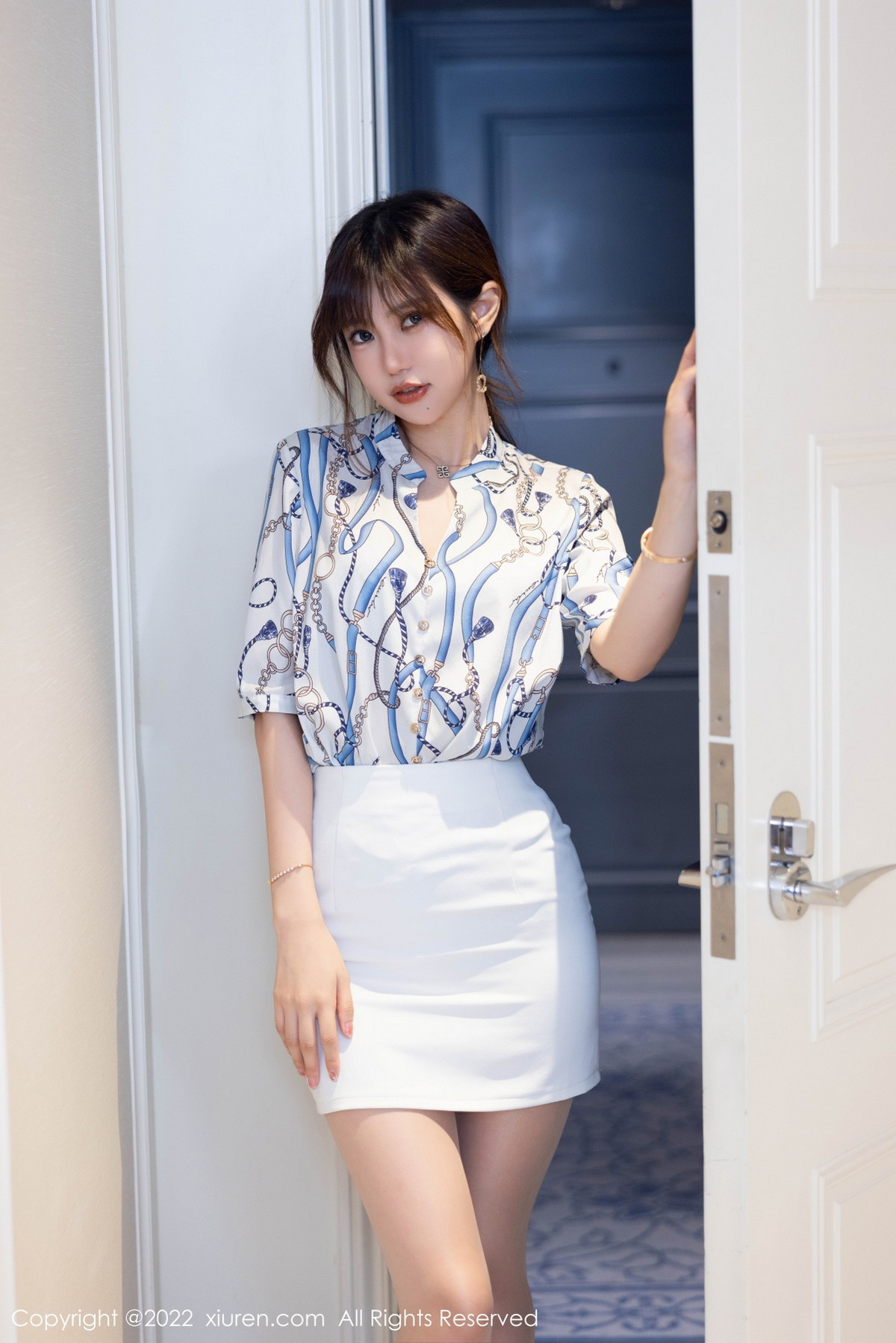 【XiuRen秀人網】20221028Vol5775绮里嘉ula【102P】-[秀人套图]