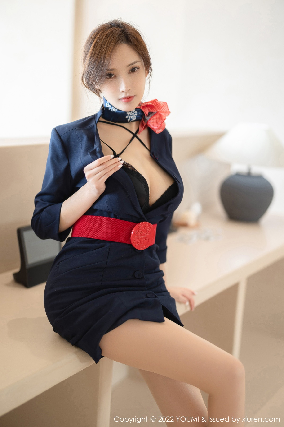 【YOUMI尤蜜荟】20221028Vol858奶瓶土肥圓矮挫丑黑窮【77P】-[秀人套图]