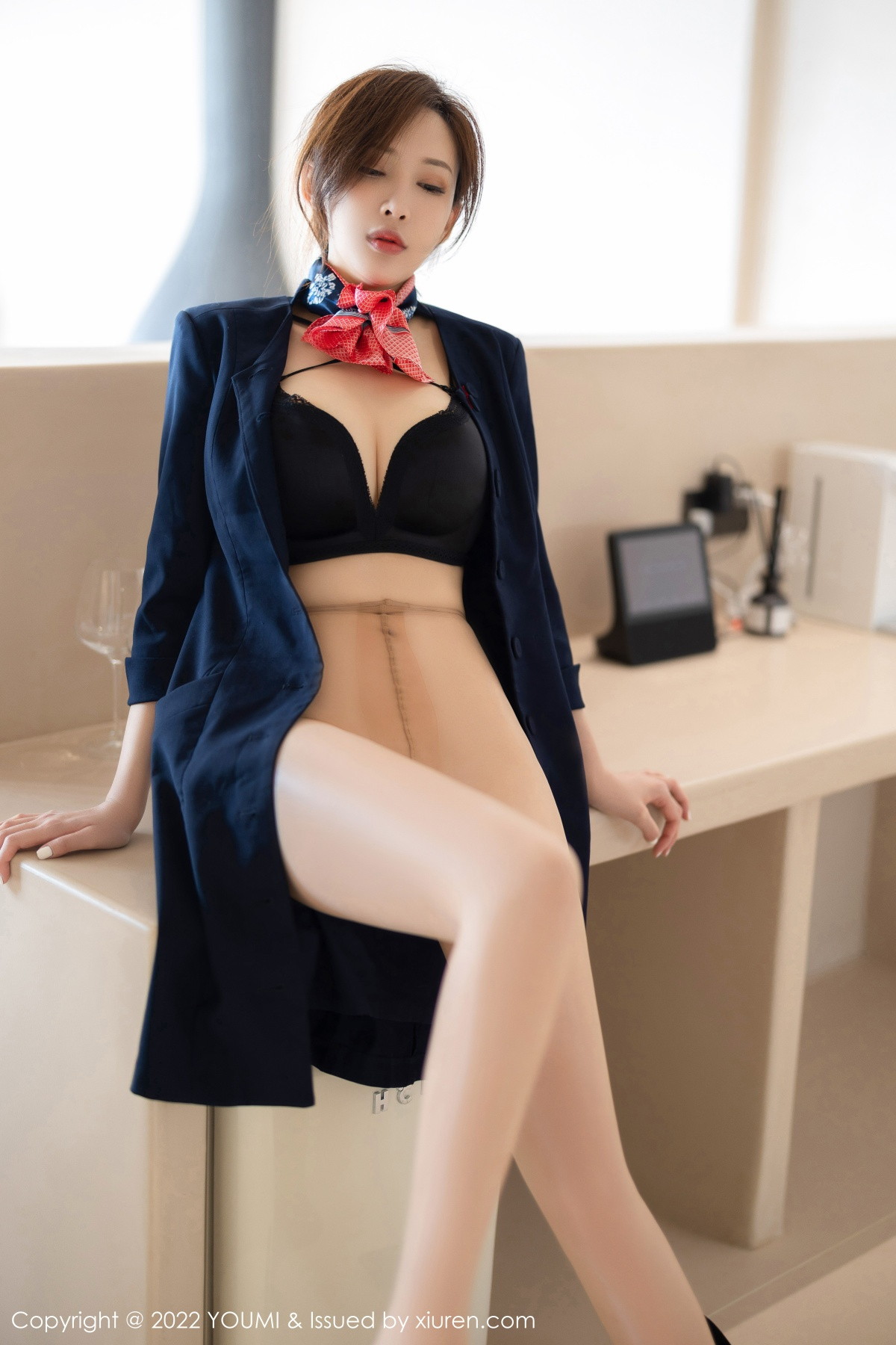 【YOUMI尤蜜荟】20221028Vol858奶瓶土肥圓矮挫丑黑窮【77P】-[秀人套图]