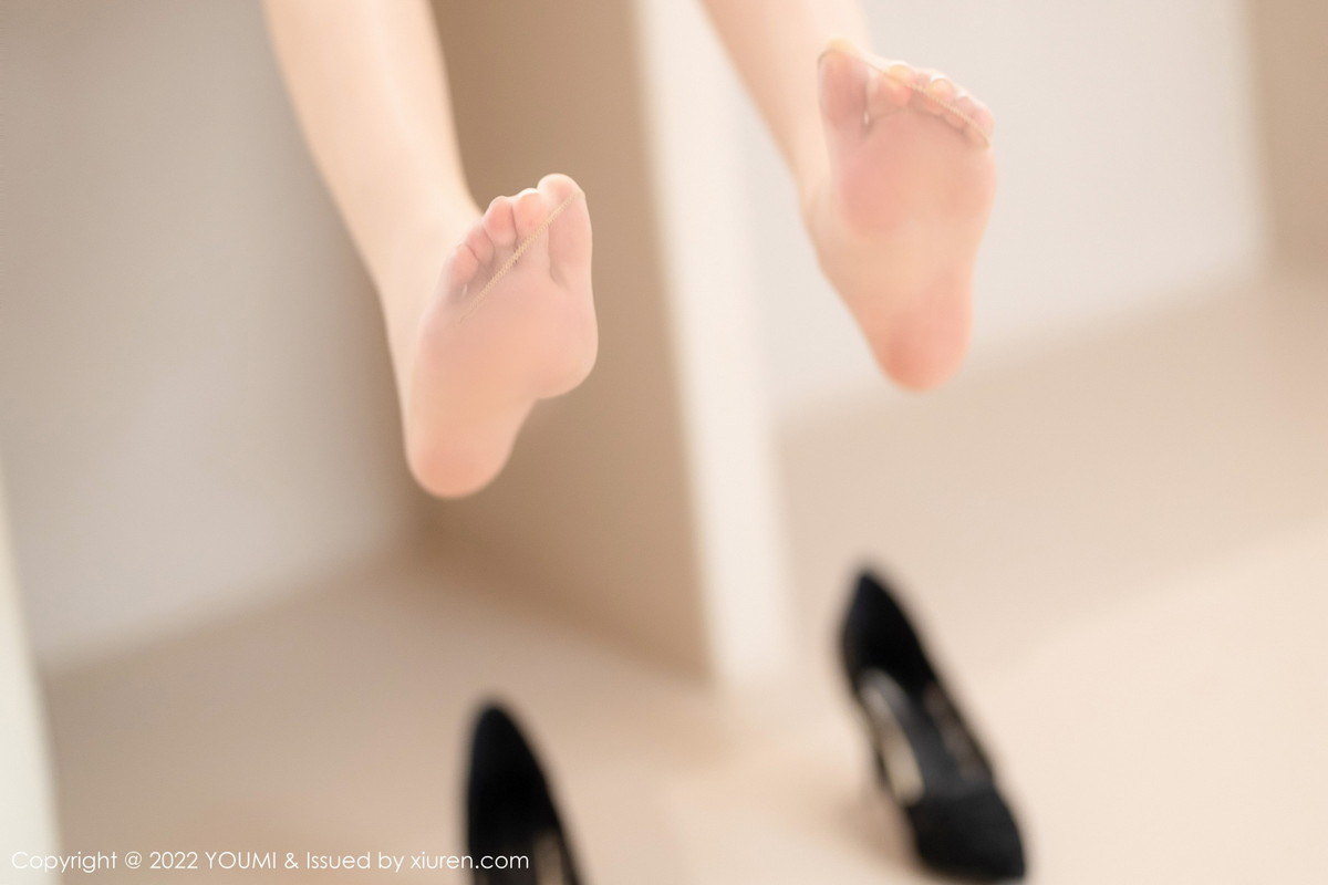 【YOUMI尤蜜荟】20221028Vol858奶瓶土肥圓矮挫丑黑窮【77P】-[秀人套图]