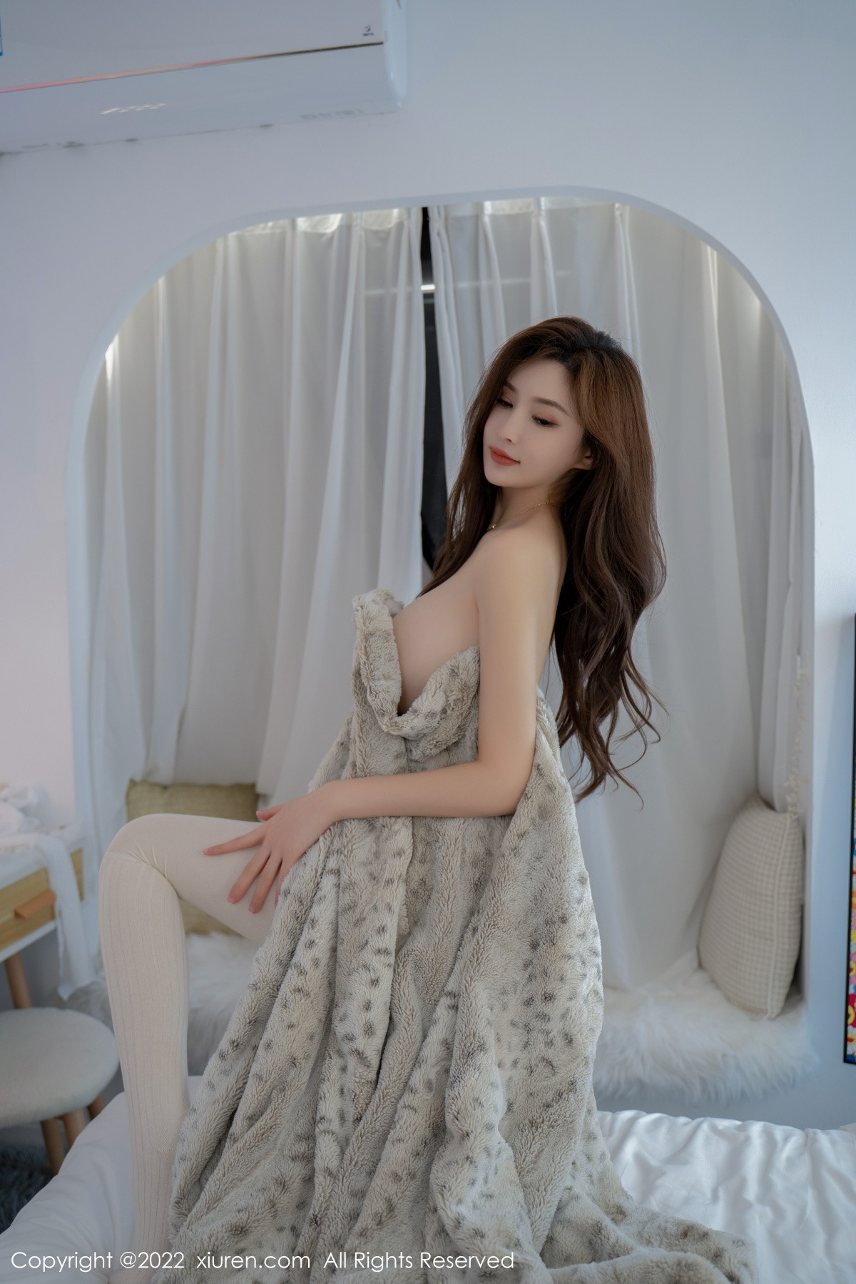 【XiuRen秀人網】20221101Vol5787奶瓶土肥圓矮挫丑黑窮【94P】-[秀人套图]